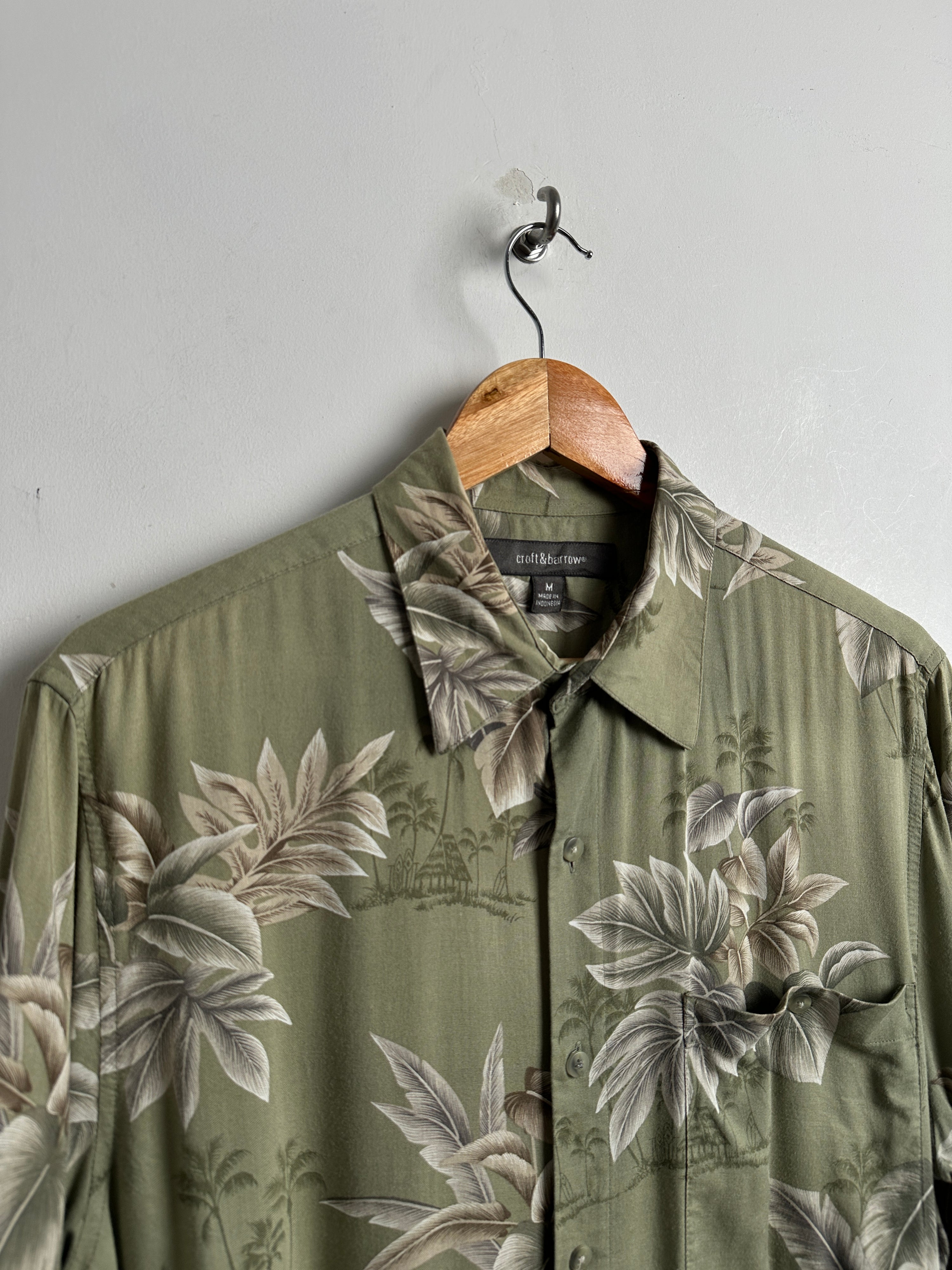 CROFT & BARROW floral short-sleeve shirt in light green