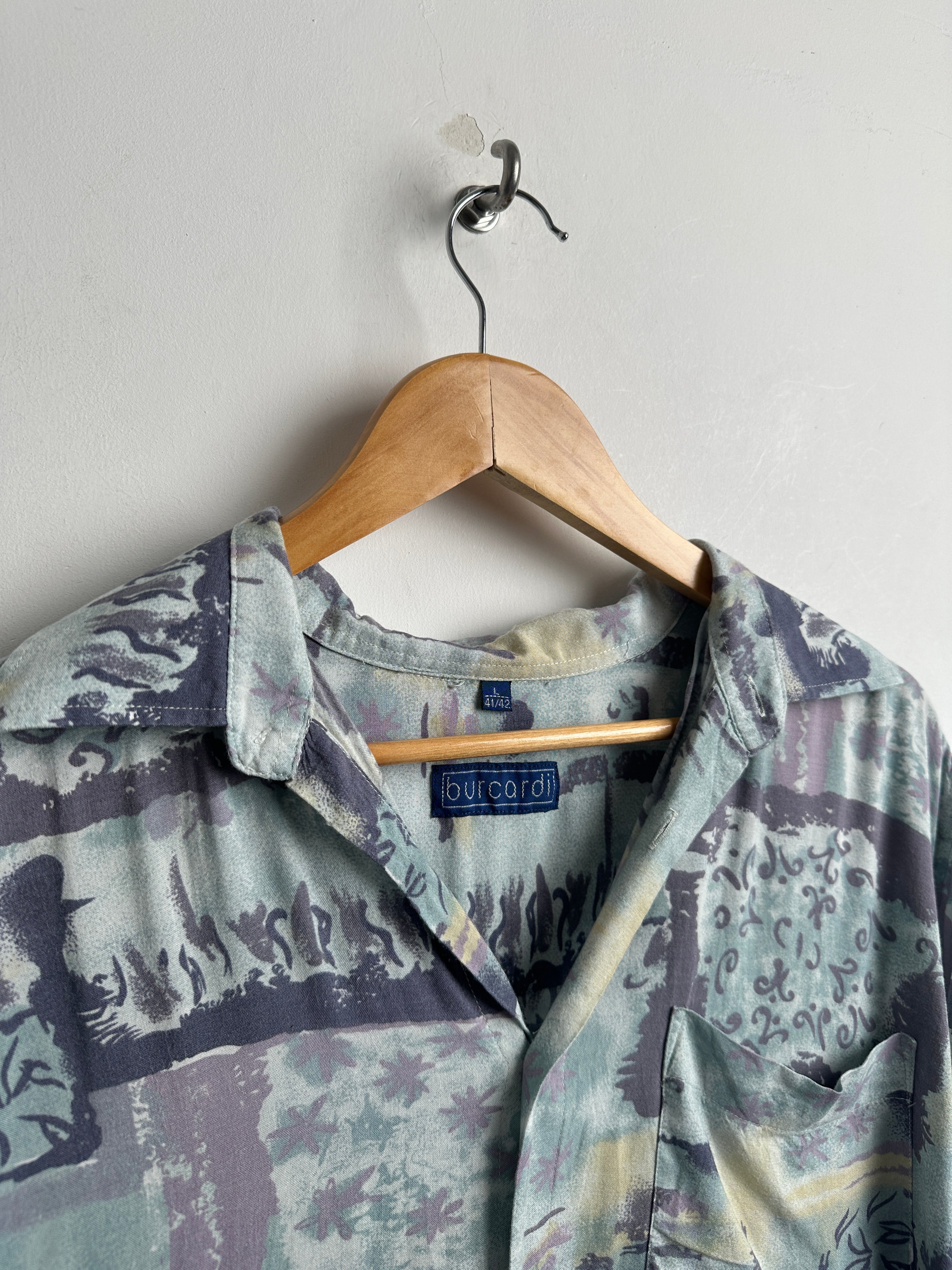 BURCARDI patterden short sleeved shirt in blue