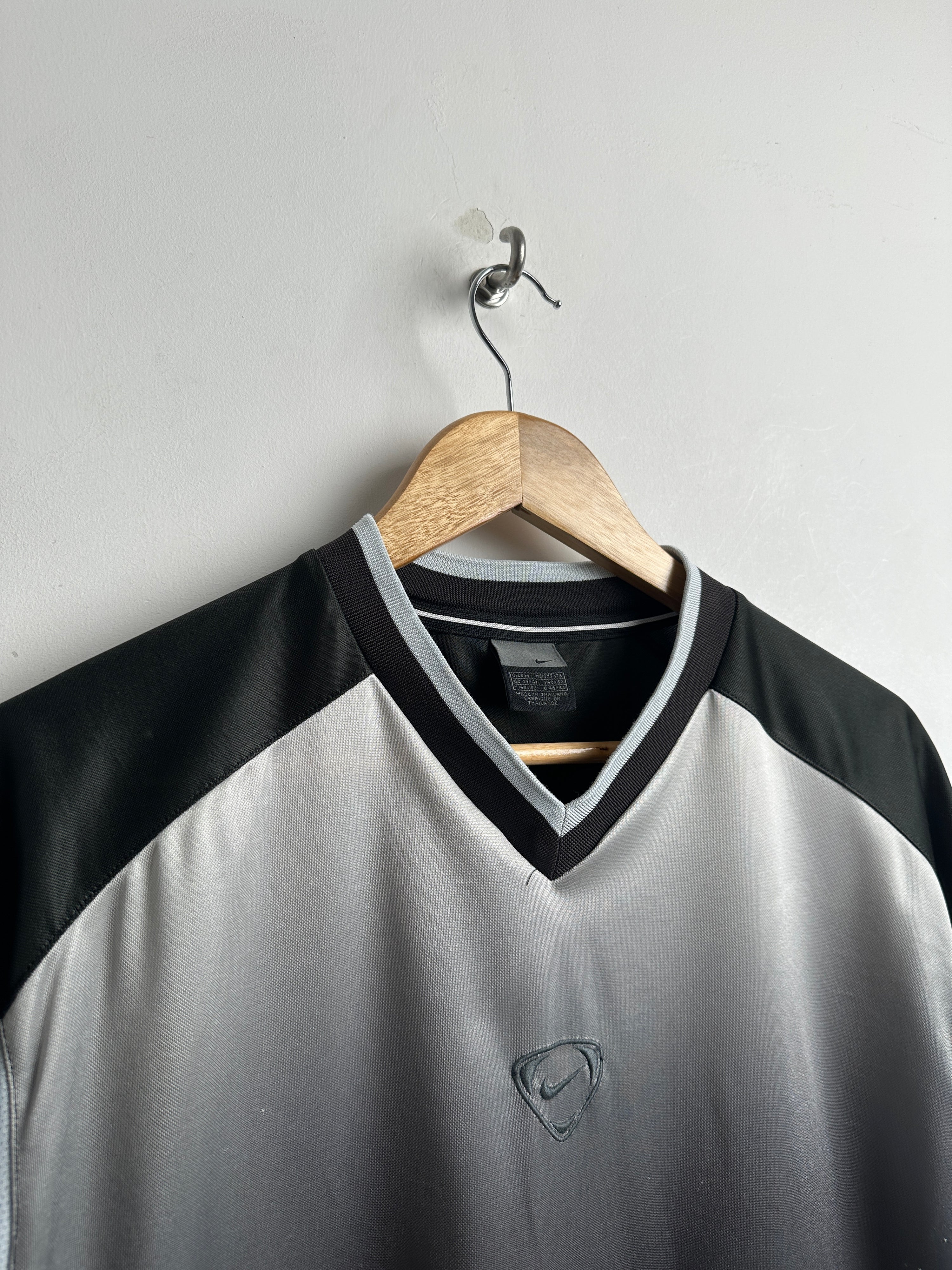 NIKE sports tee ombre