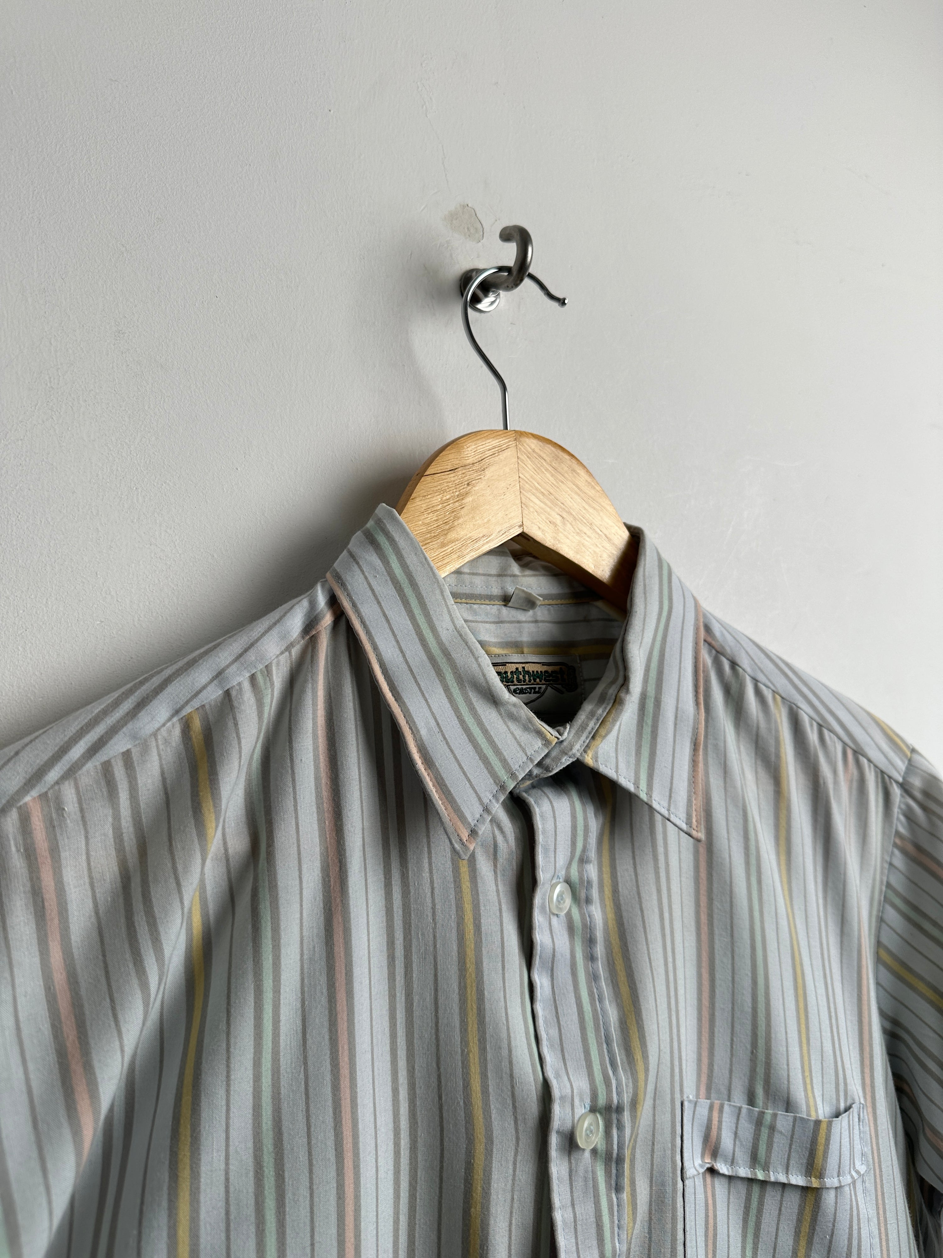 SOUTHWEST CASTLE striped short sleeved shirt