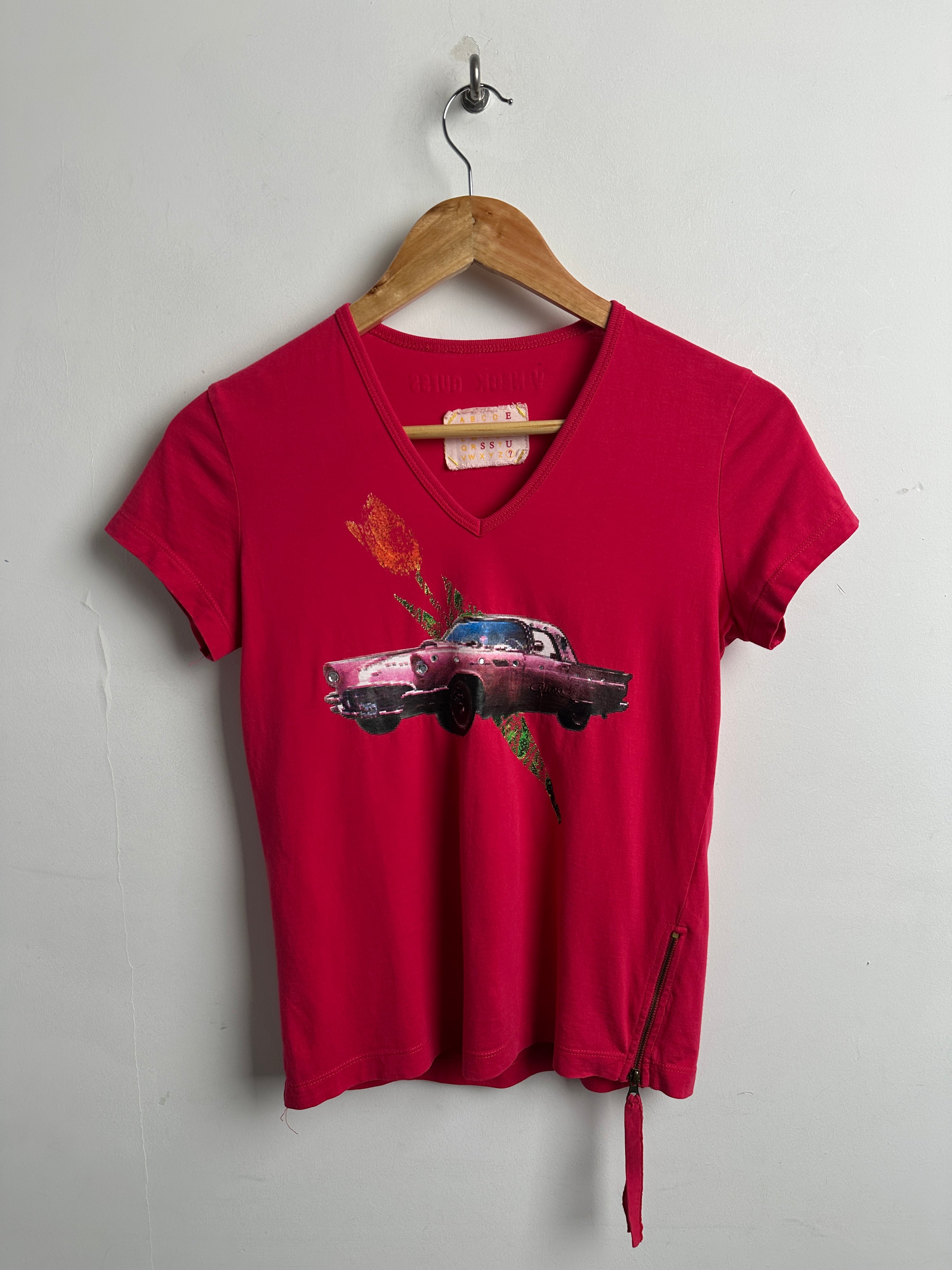 V NECK GUESS Short Sleeves