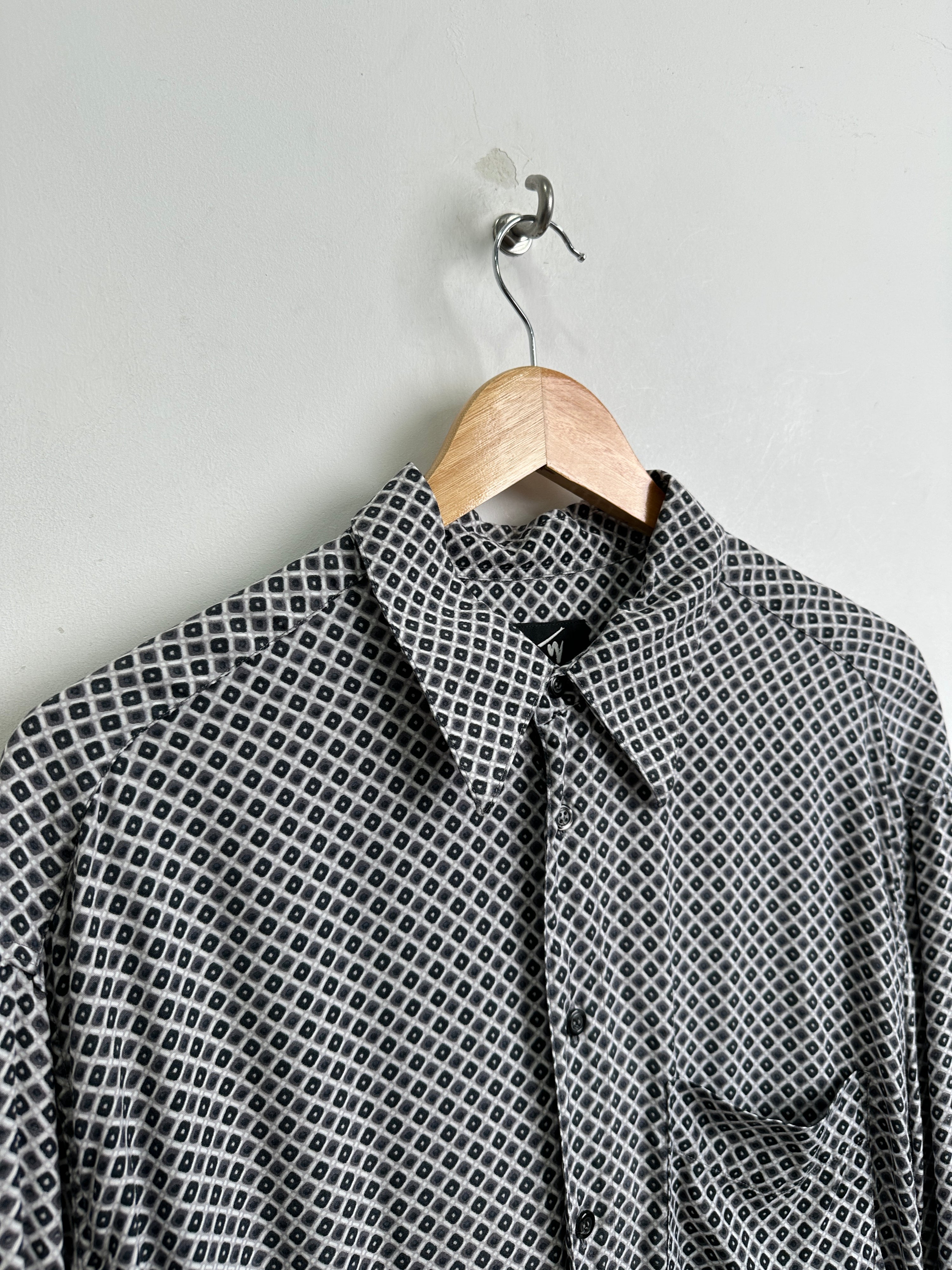THEO WORMLAND patterned long-sleeve shirt