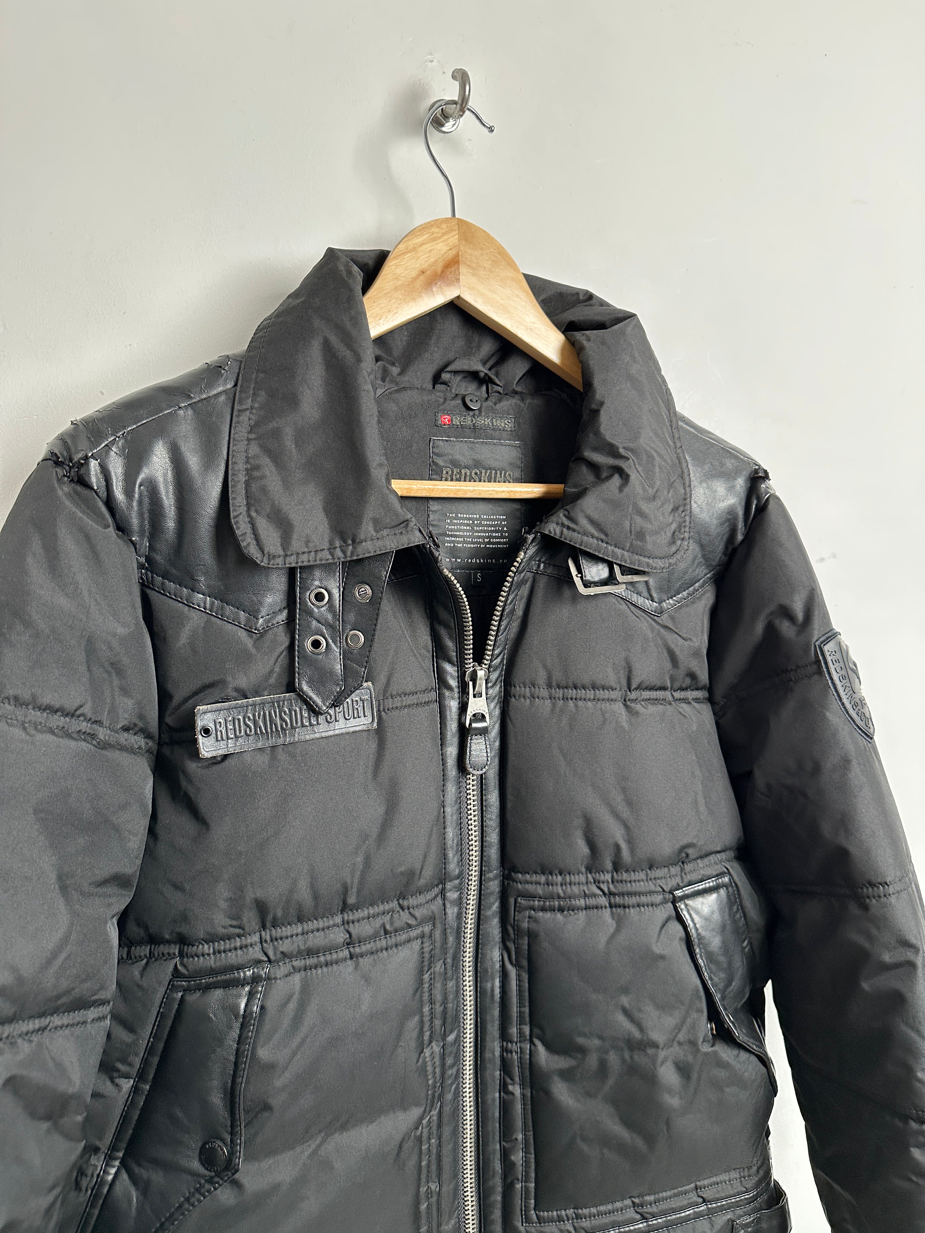 REDSKINS Puffed Jacket - thrift.mt