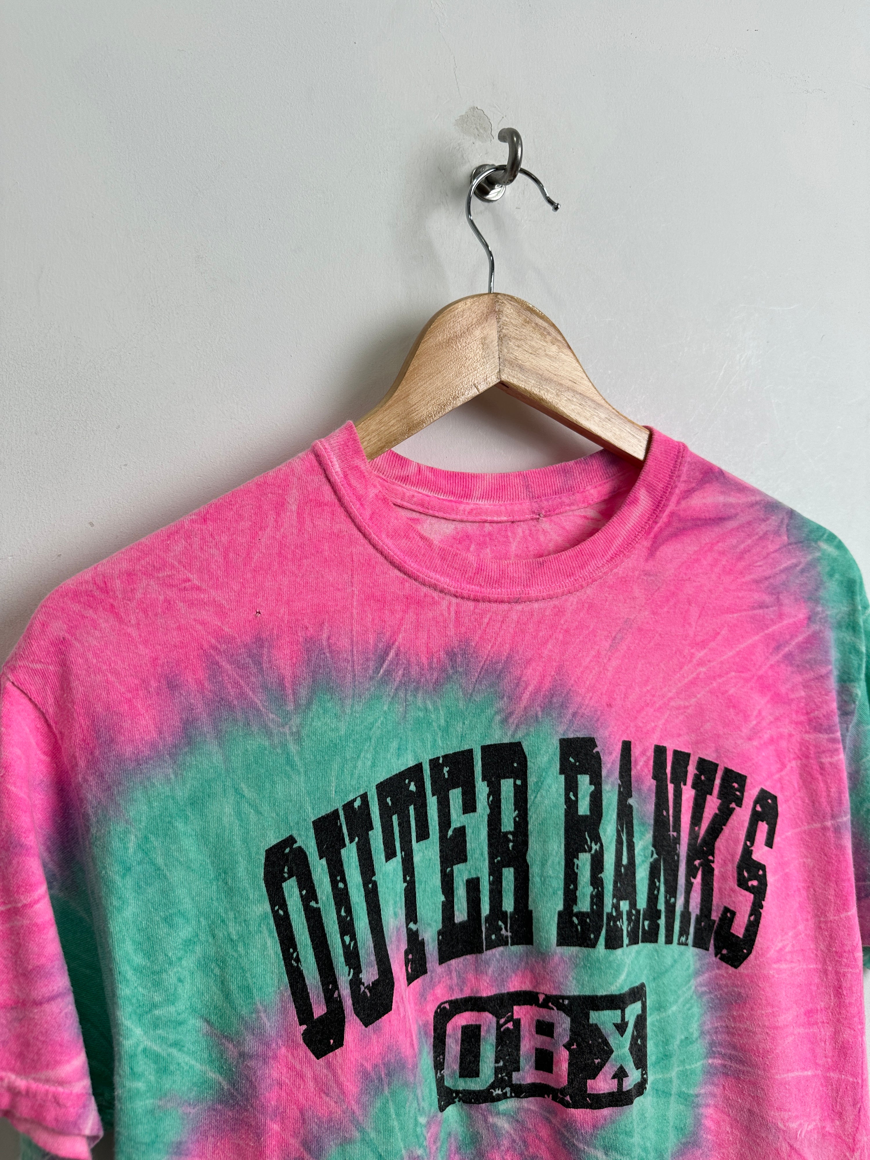 OUTER BANKS tie dye short-sleeve tee in pink and green