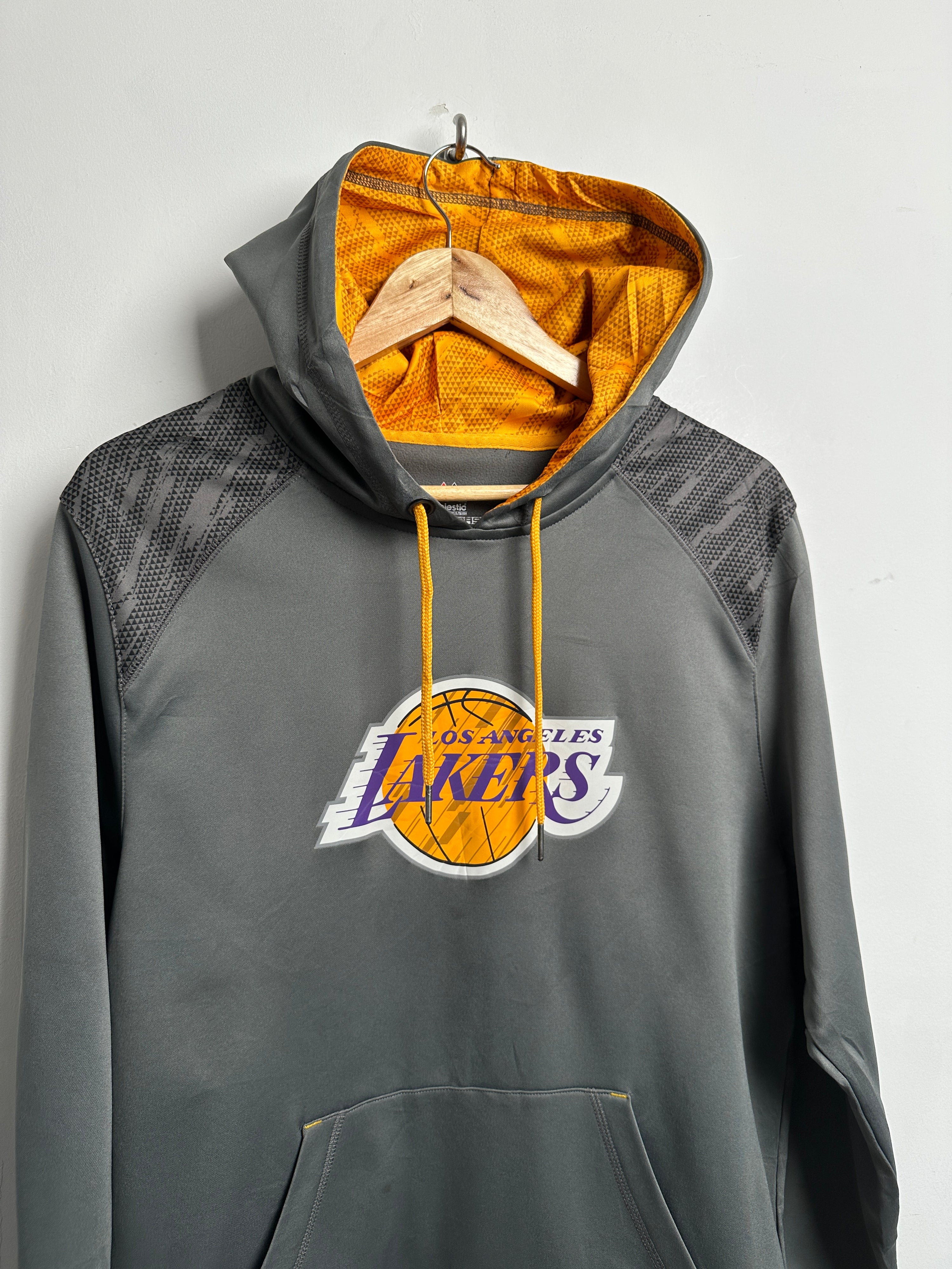 Los Angeles Lakers Majestic Therma Base Hoodie - thrift.mt