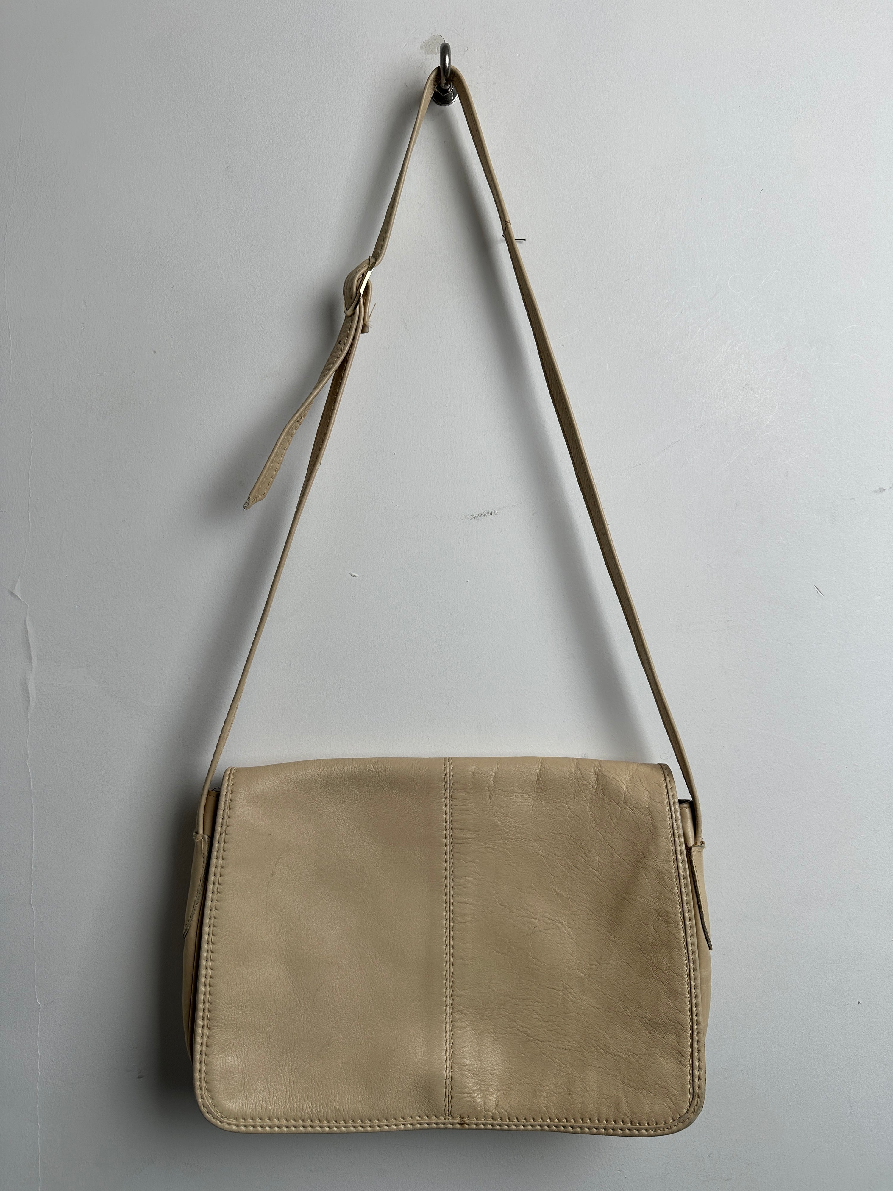 BAG #24 - thrift.mt