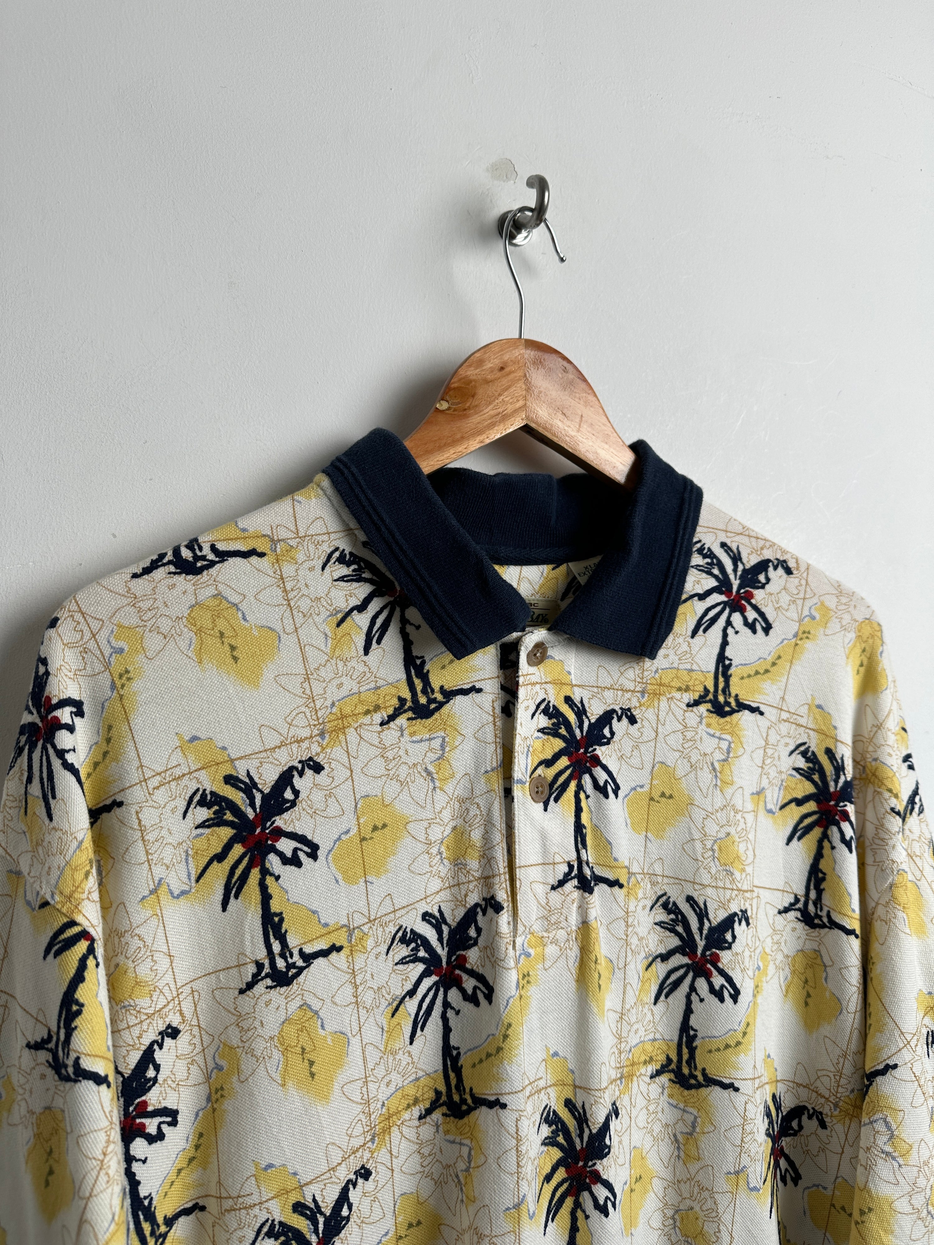 StJohn’sBay short sleeve poloshirt with palm trees - thrift.mt