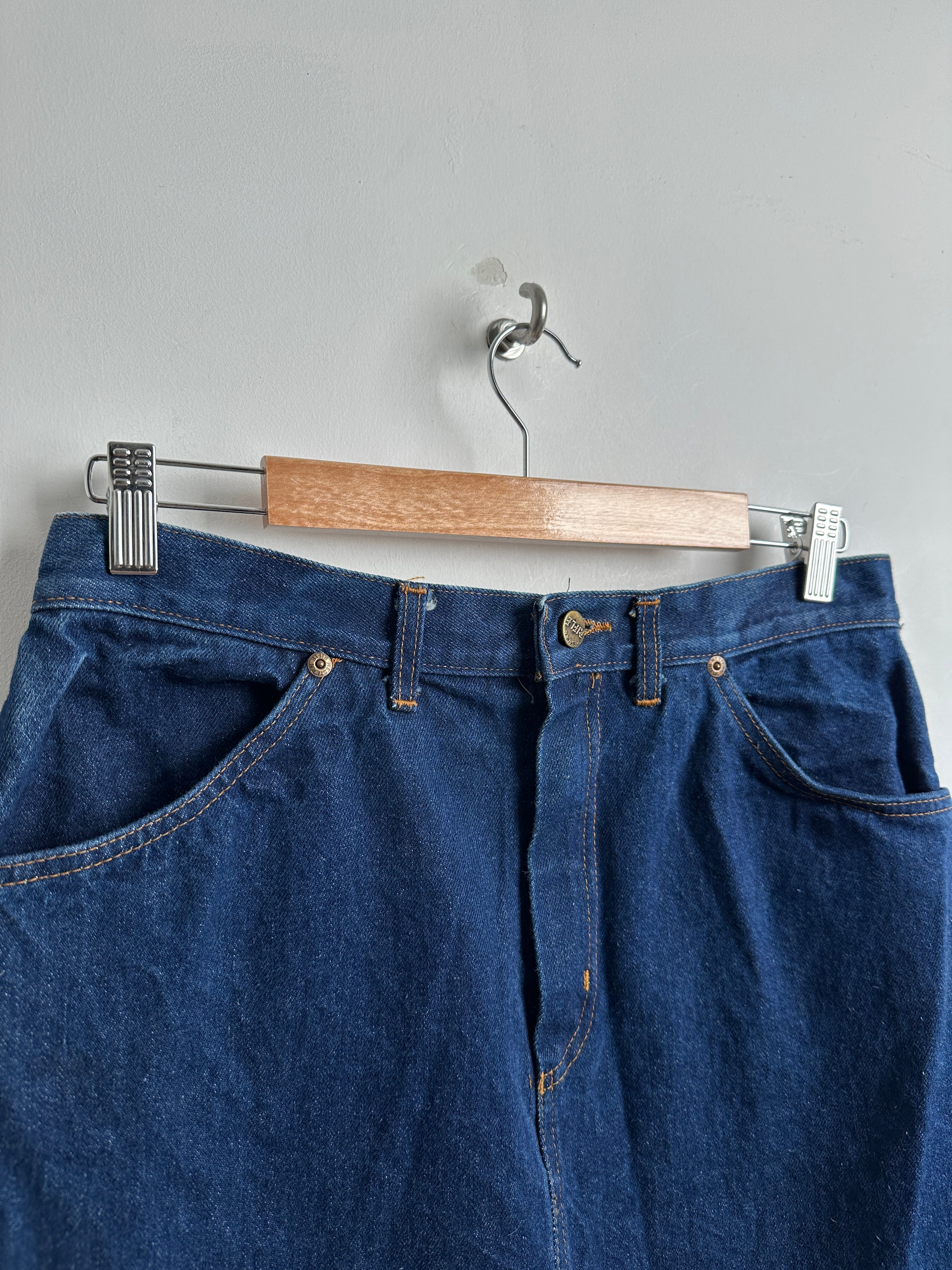 RIFLE denim skirt in dark blue - thrift.mt