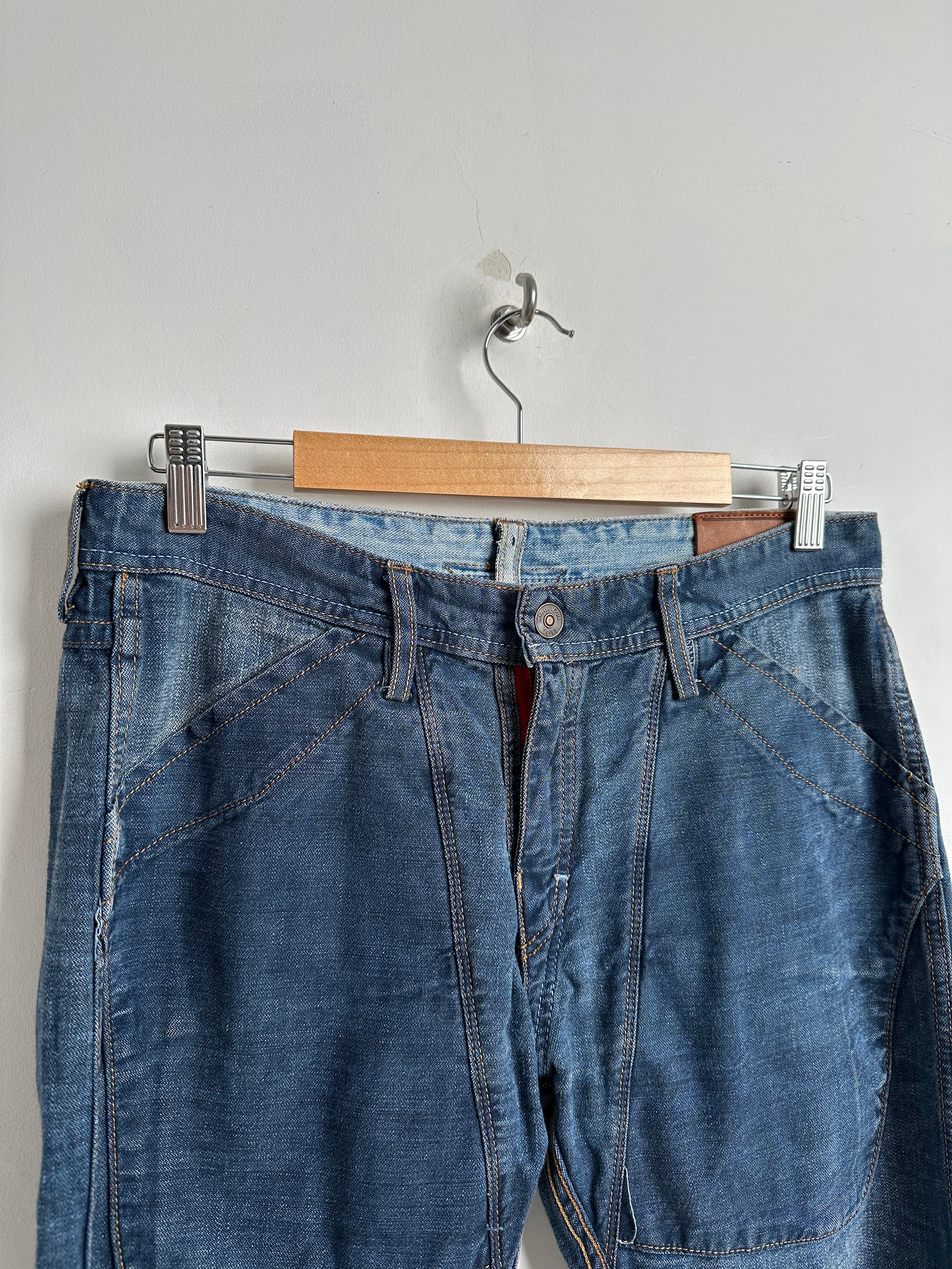 MeltinPot reversible jeans in blue - thrift.mt