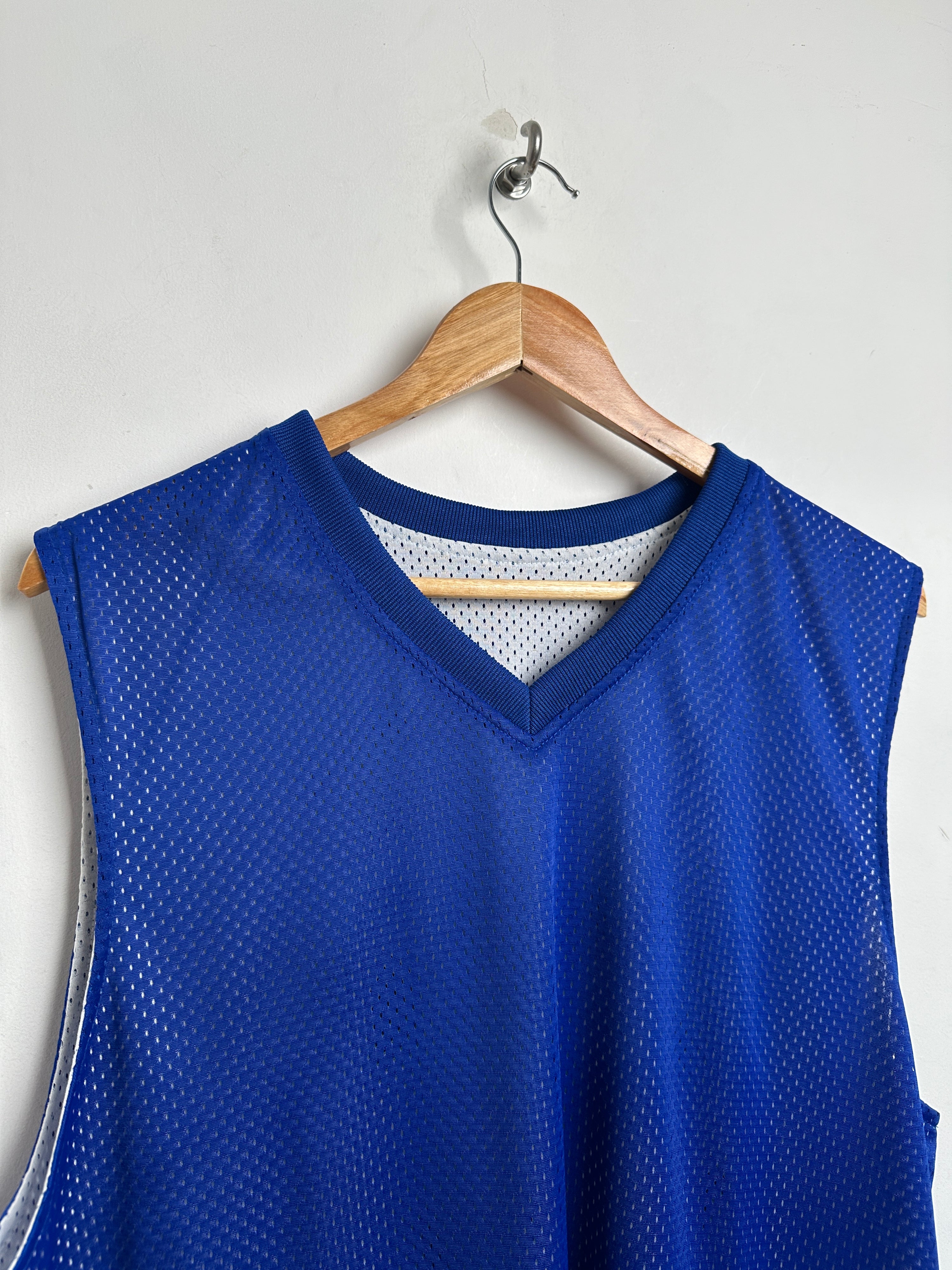 Blue Tank top #18 - thrift.mt