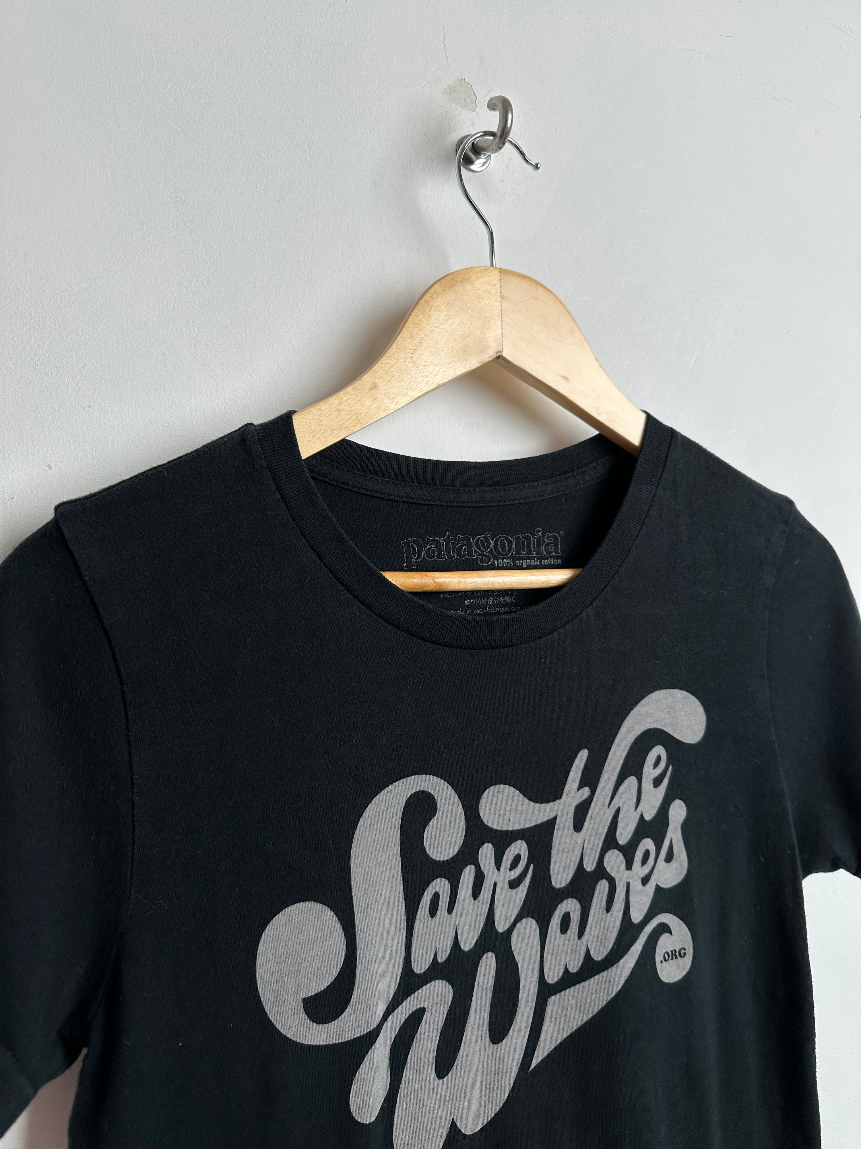 PATAGONIA short sleeve shirt in black