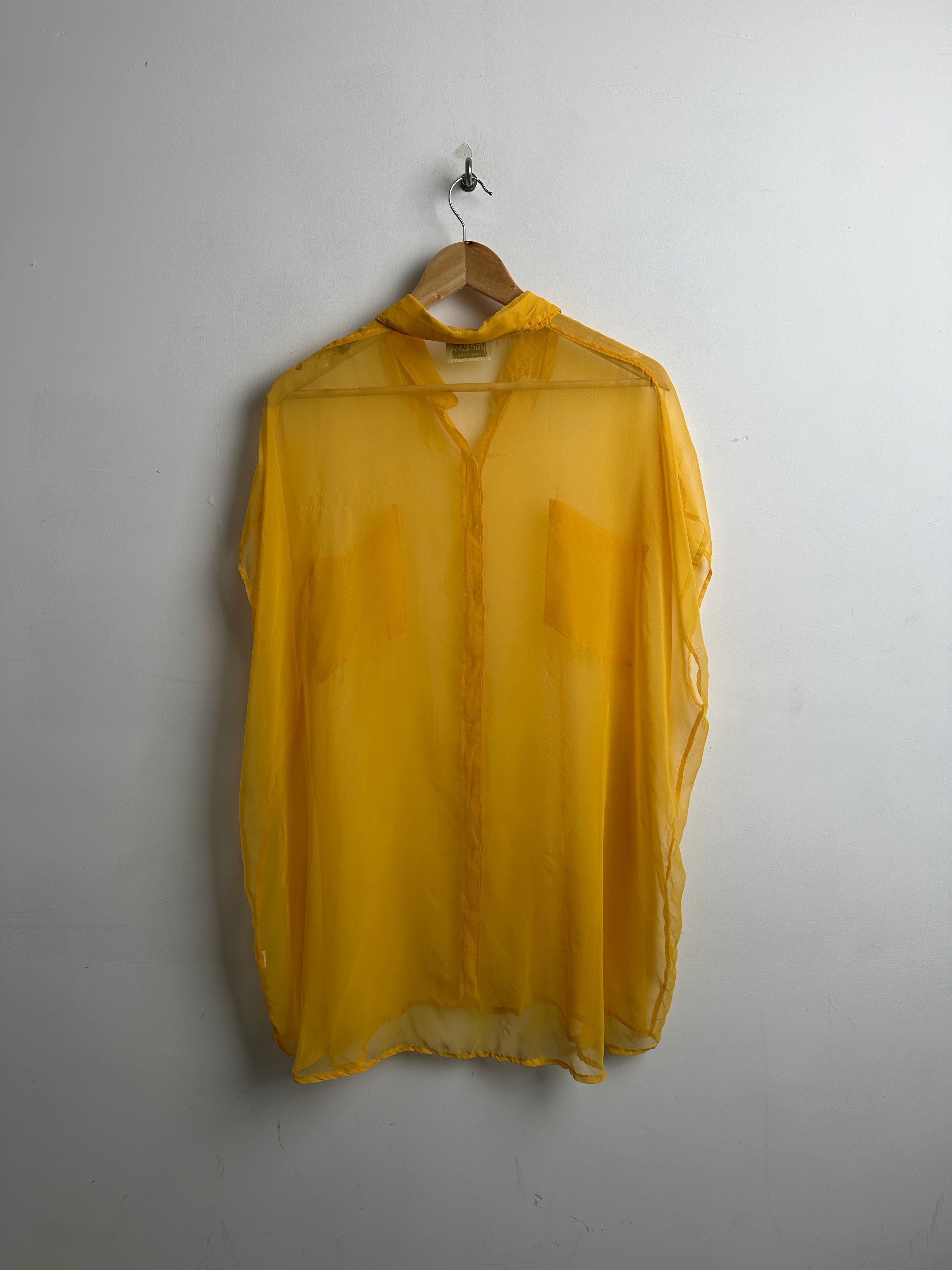 DUE ESSE sheer short sleeved shirt in yellow