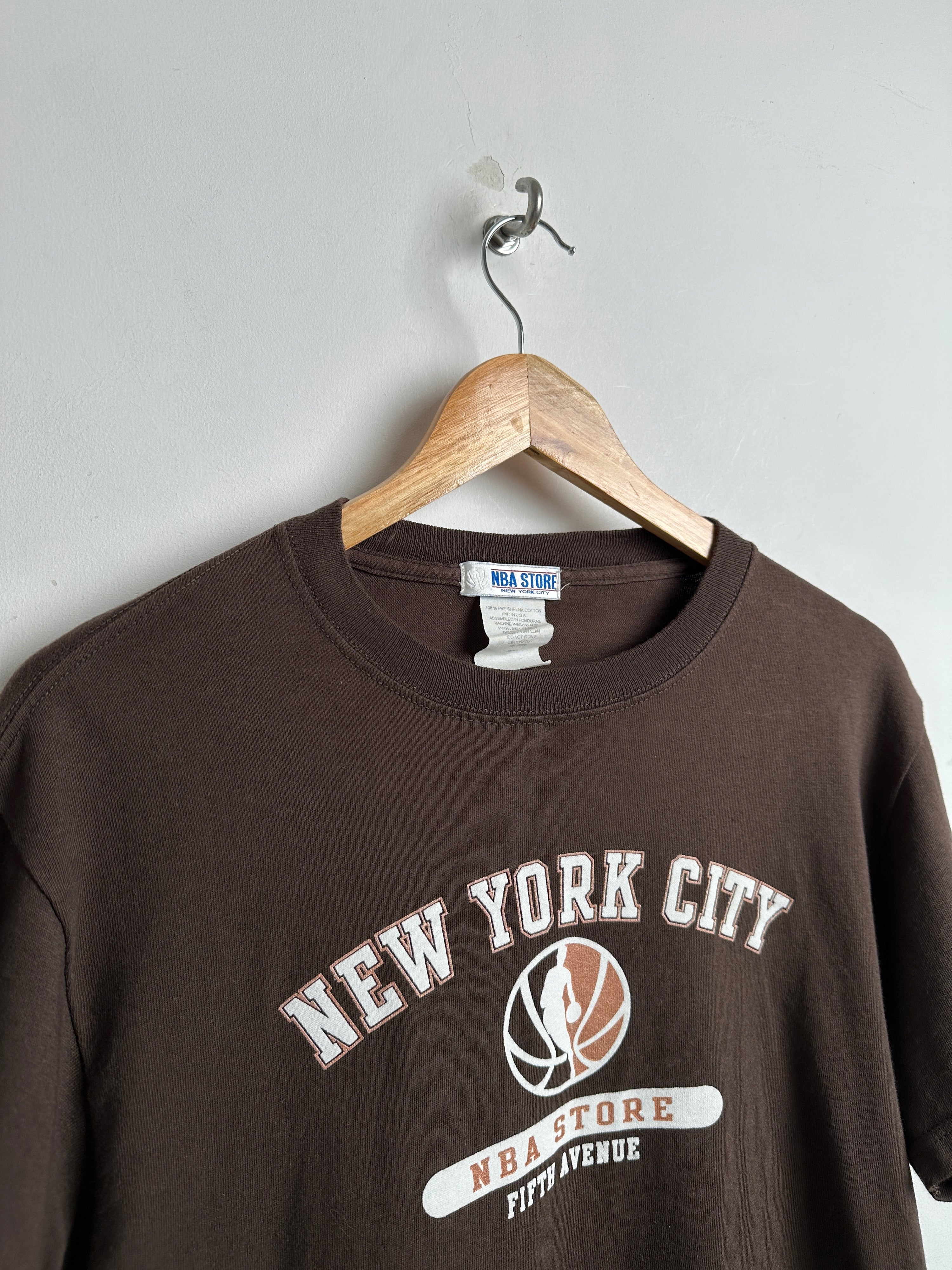 NEW YORK CITY NBA Store Short Sleeved Tee