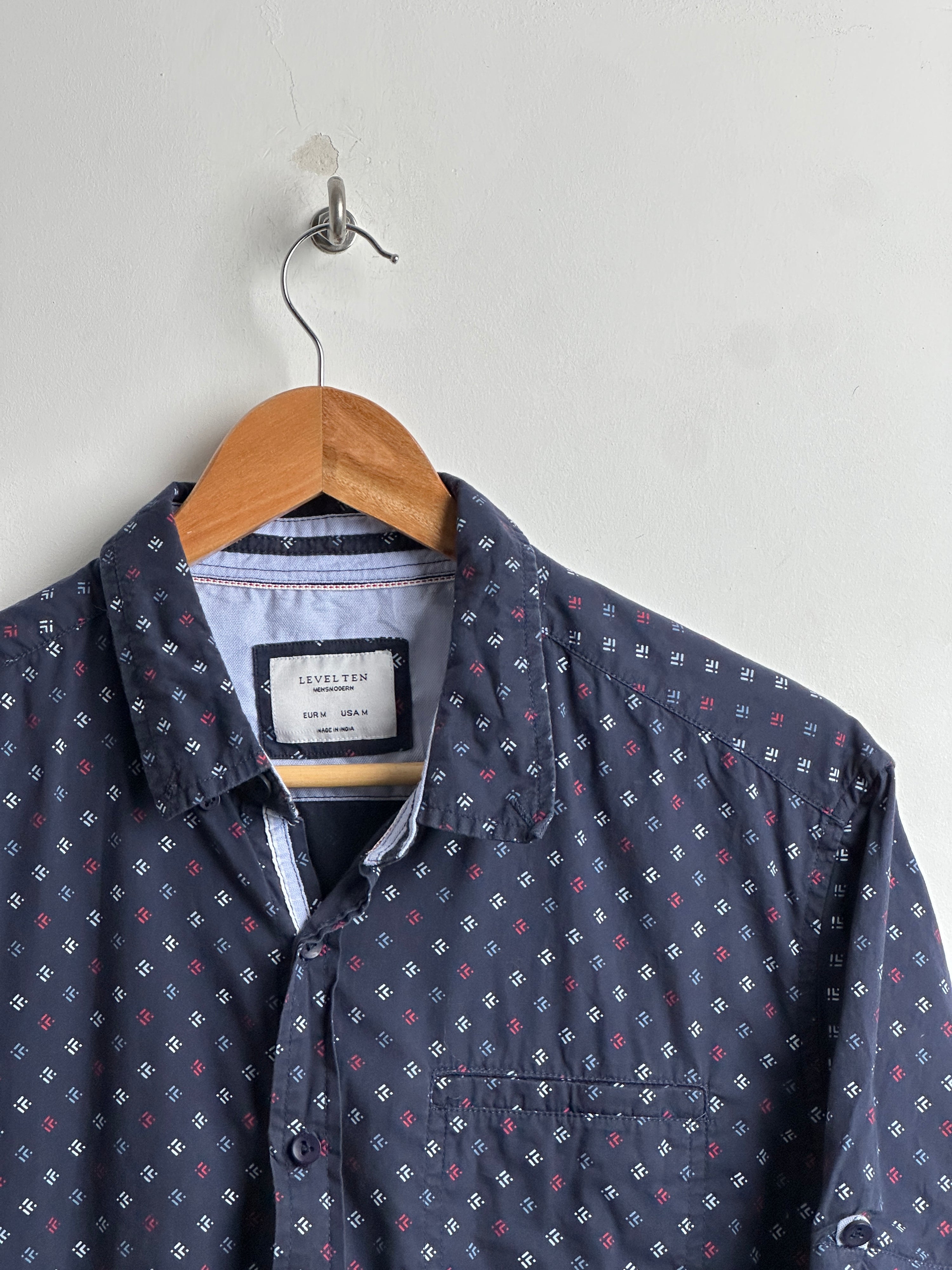 LEVEL TEN Patterned Shirt