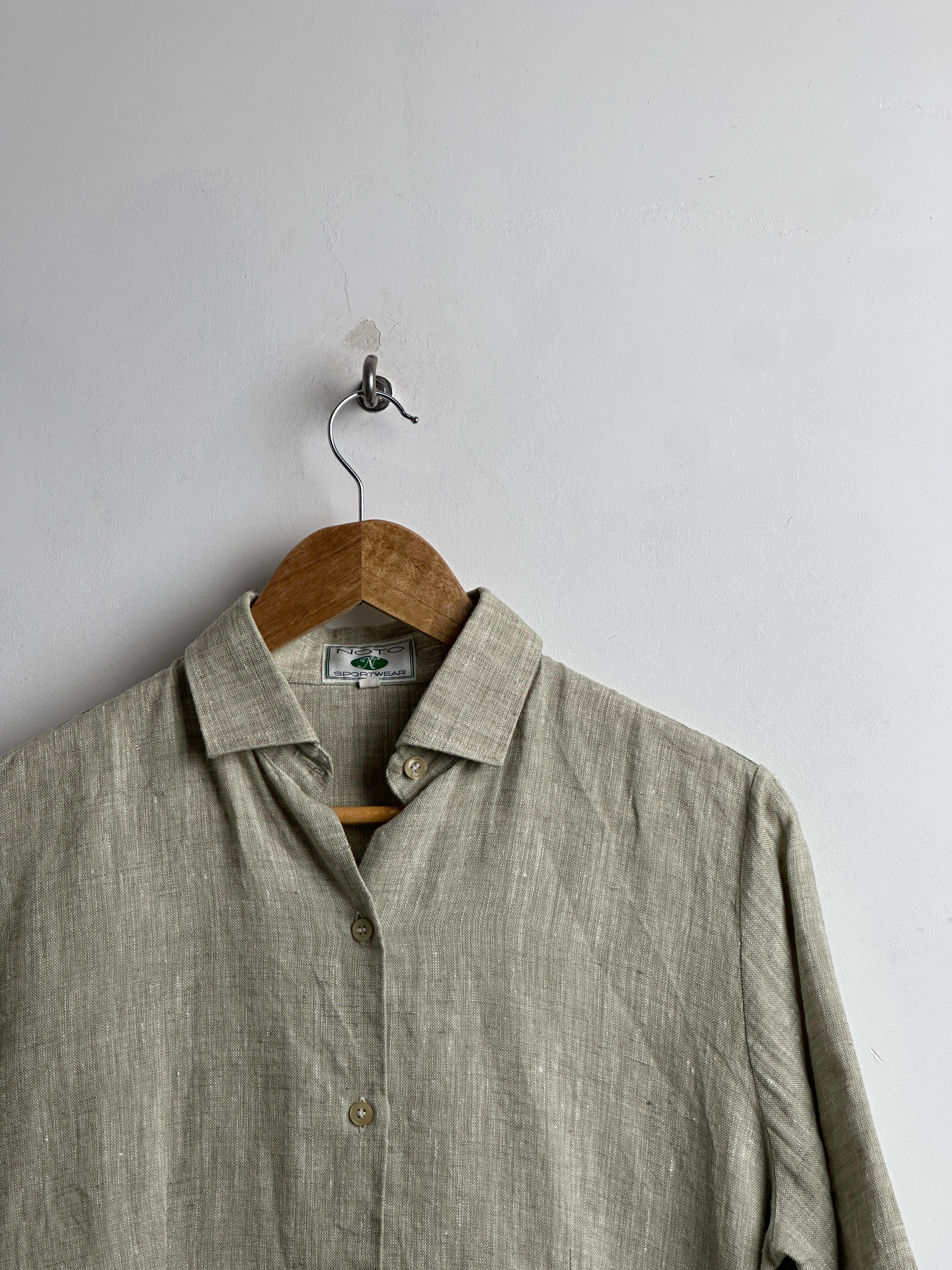 NOTO SPORTSWEAR collared shirt