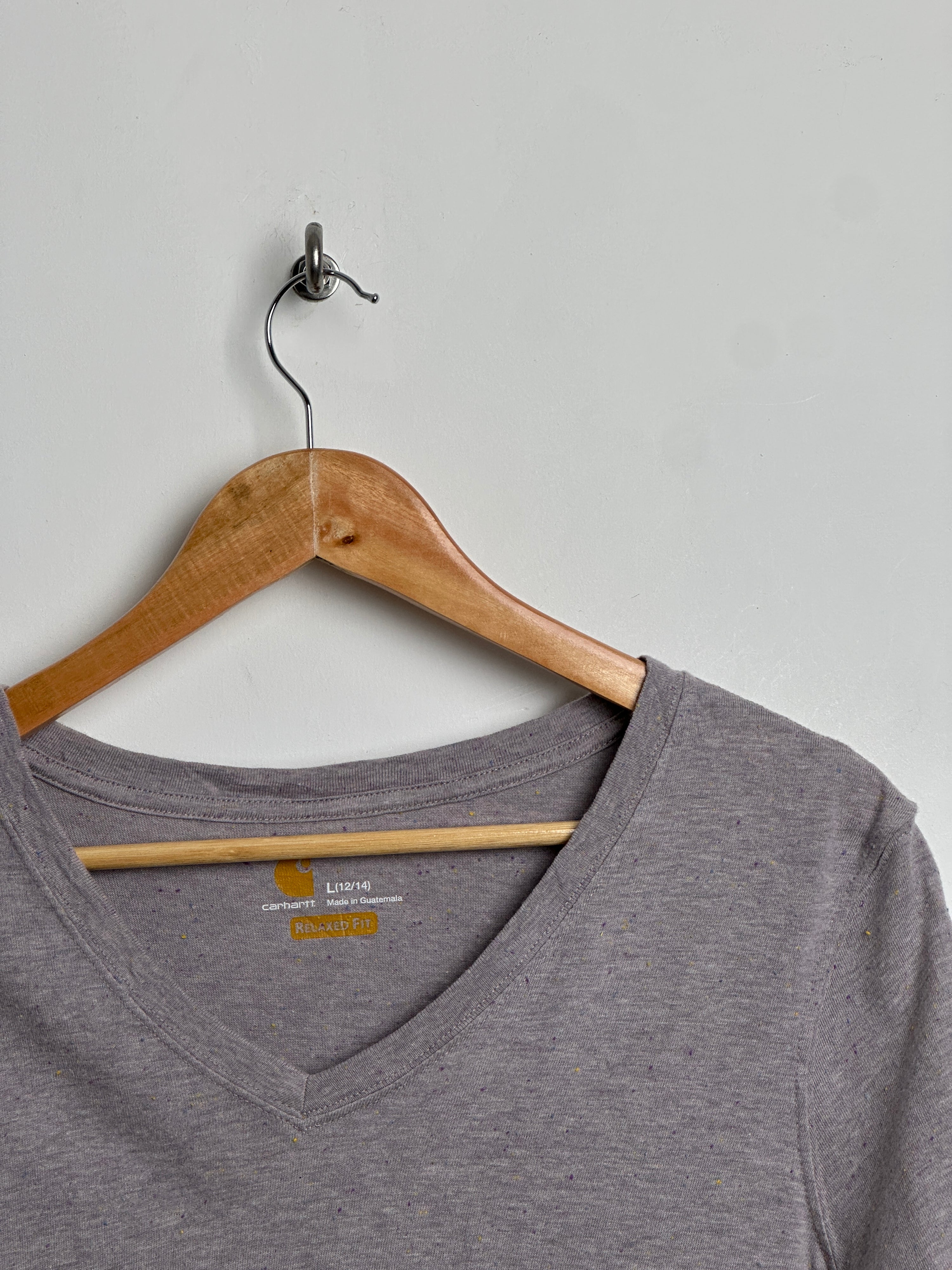 Carhartt violet v neck tee