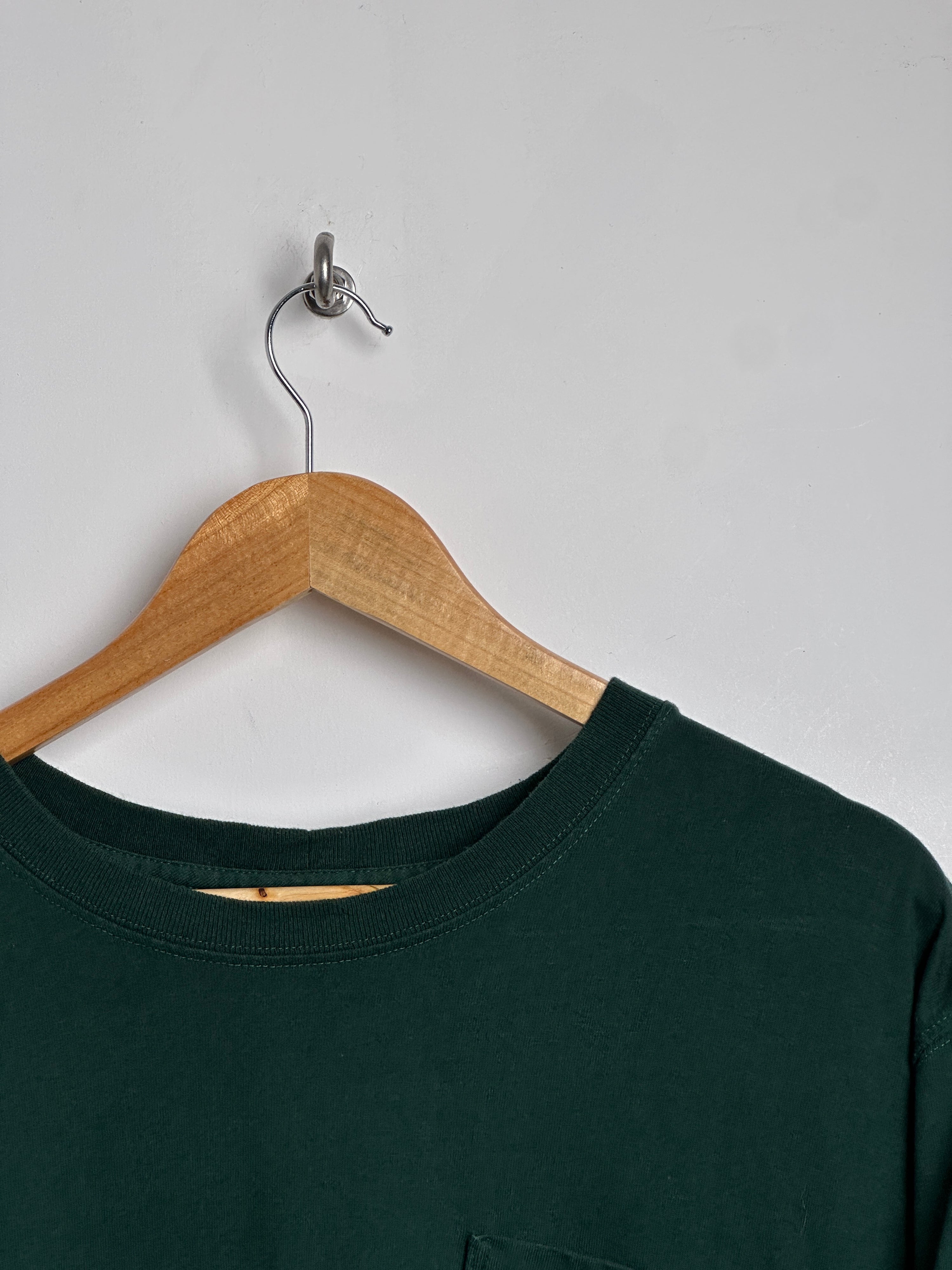 Carhartt tee in dark green