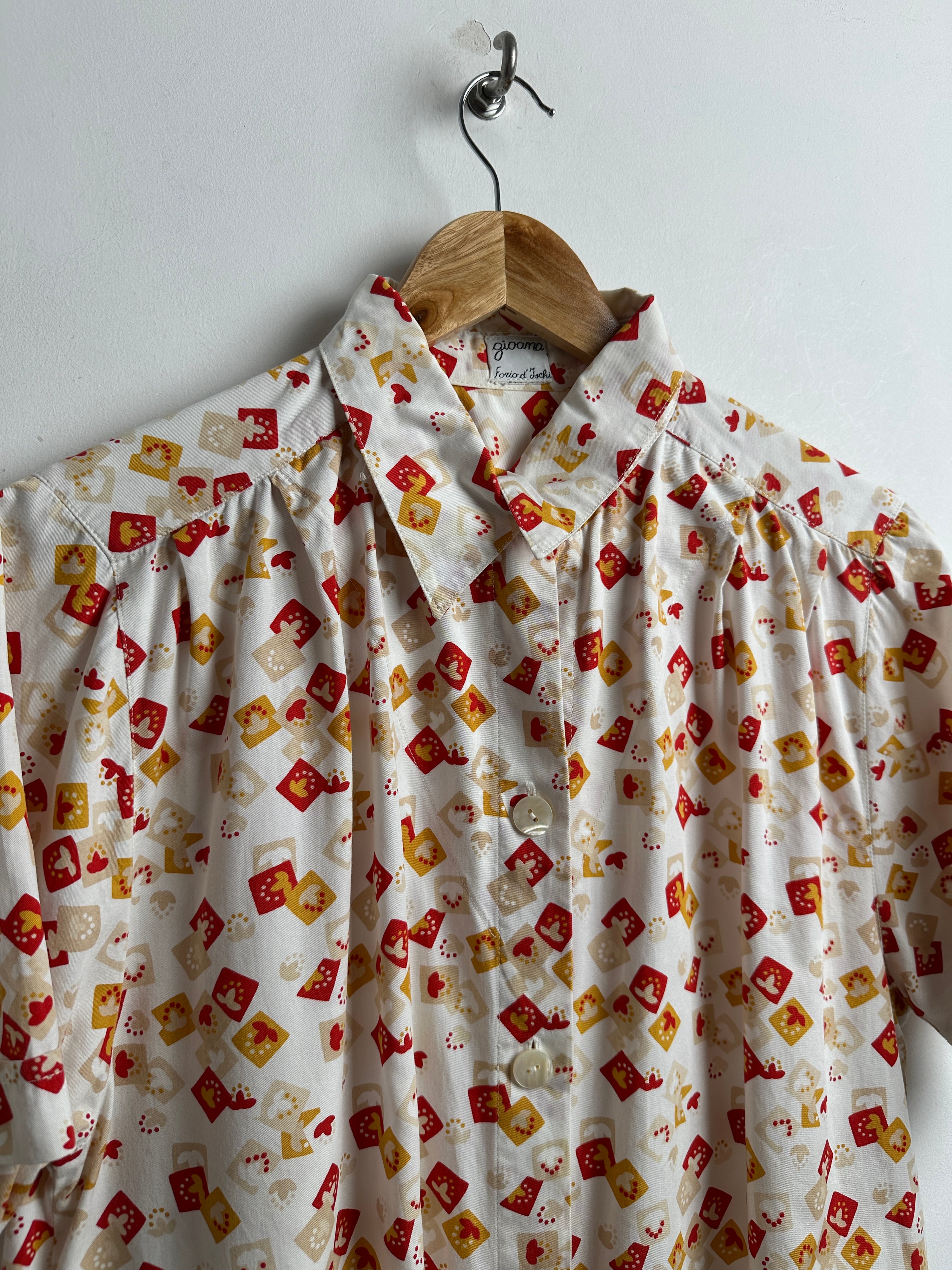Printed vintage short sleeved shirt