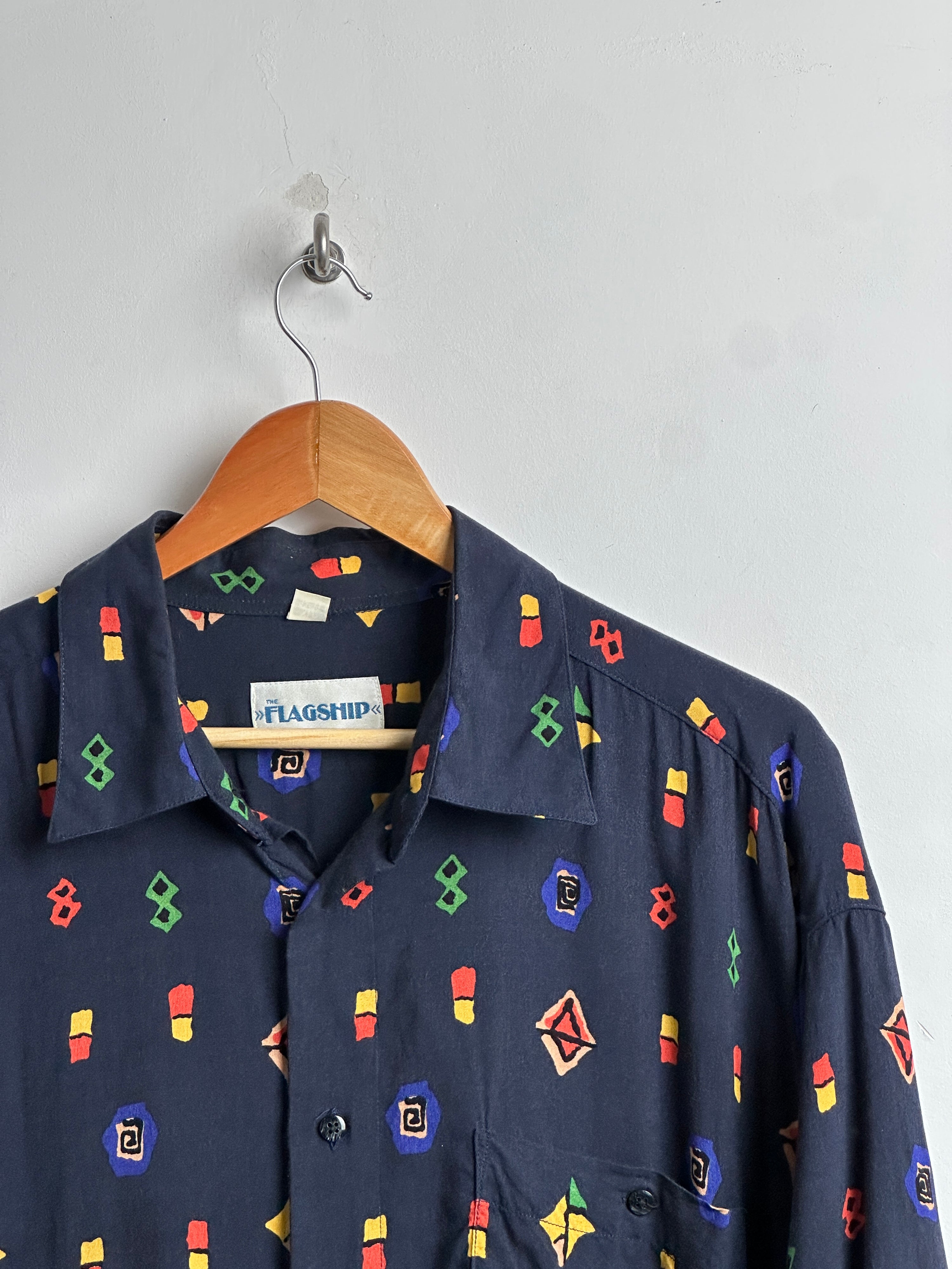 THE FLAGSHIP Summery Shirt
