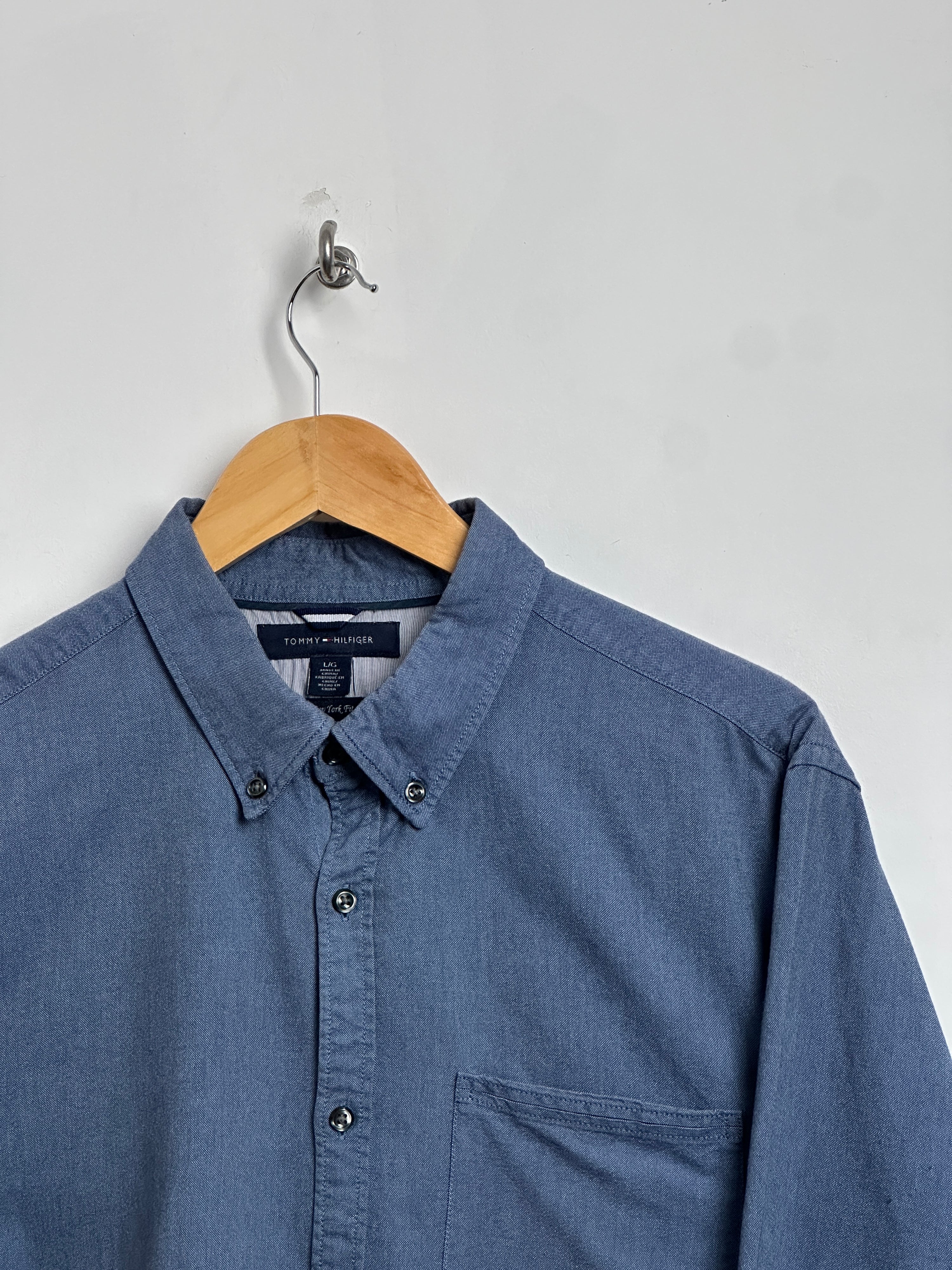 TOMMY HILFIGER Light Blue Shirt