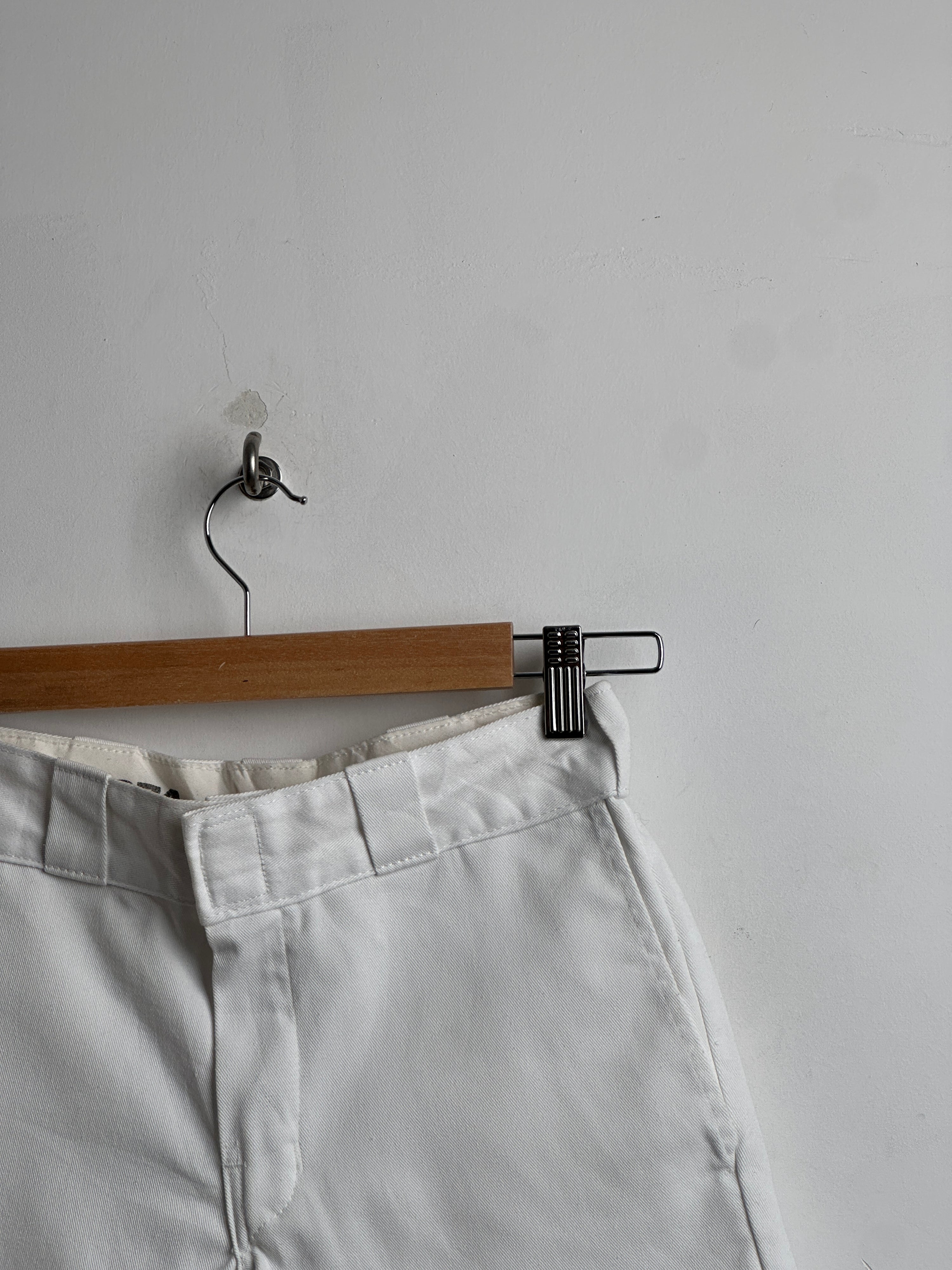 DICKIES 478 shorts in white