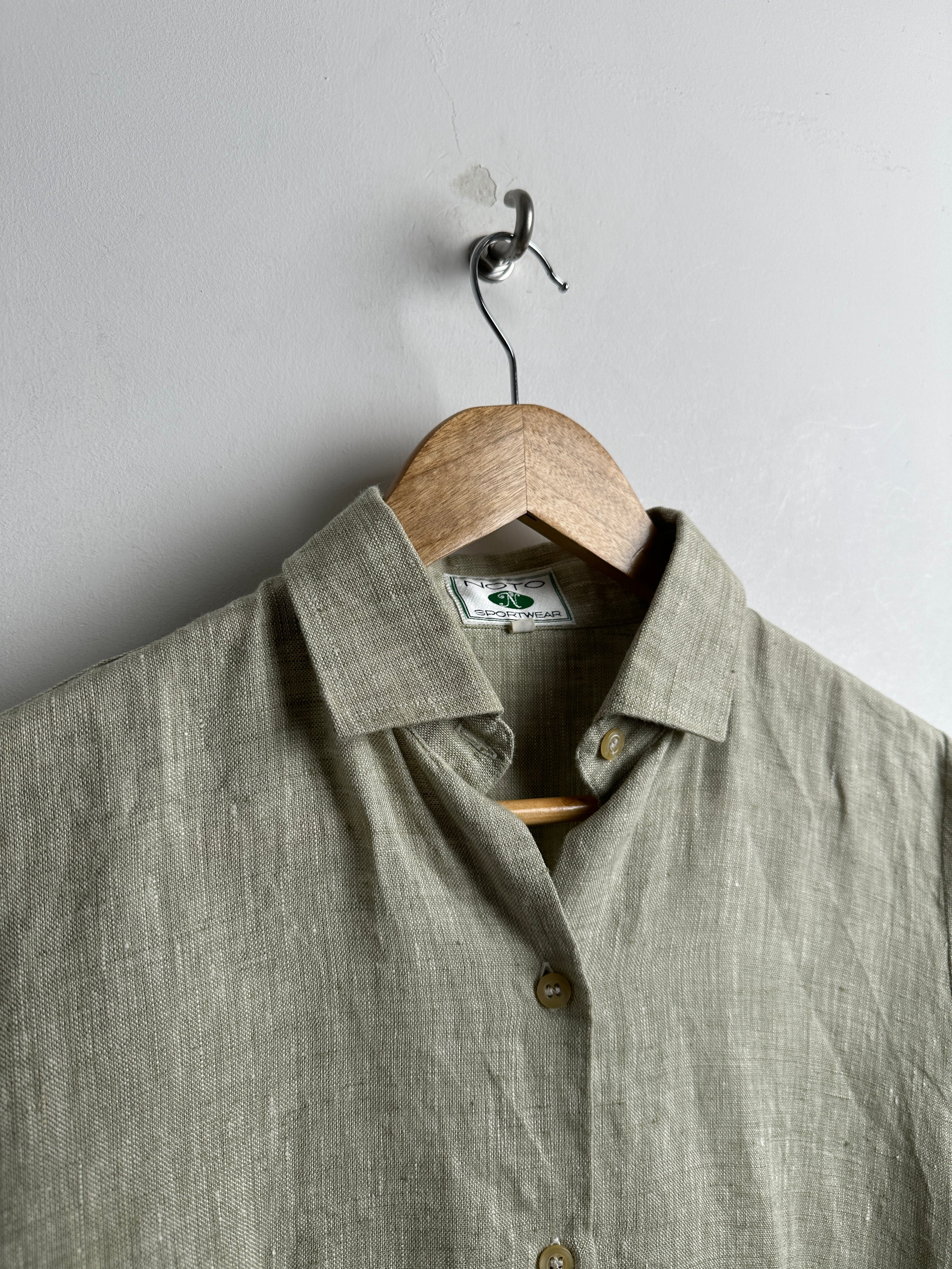 NOTO SPORTSWEAR collared shirt