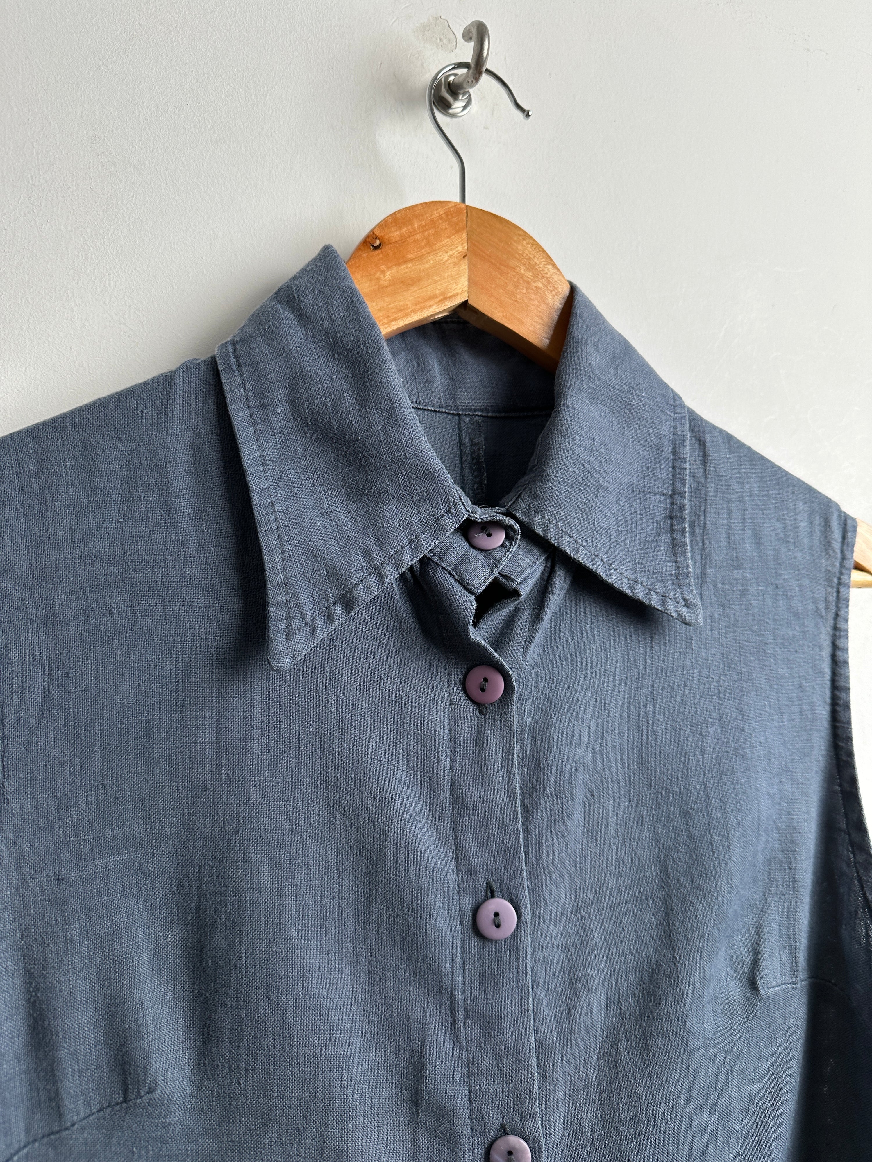LINEN sleeveless shirt in blue