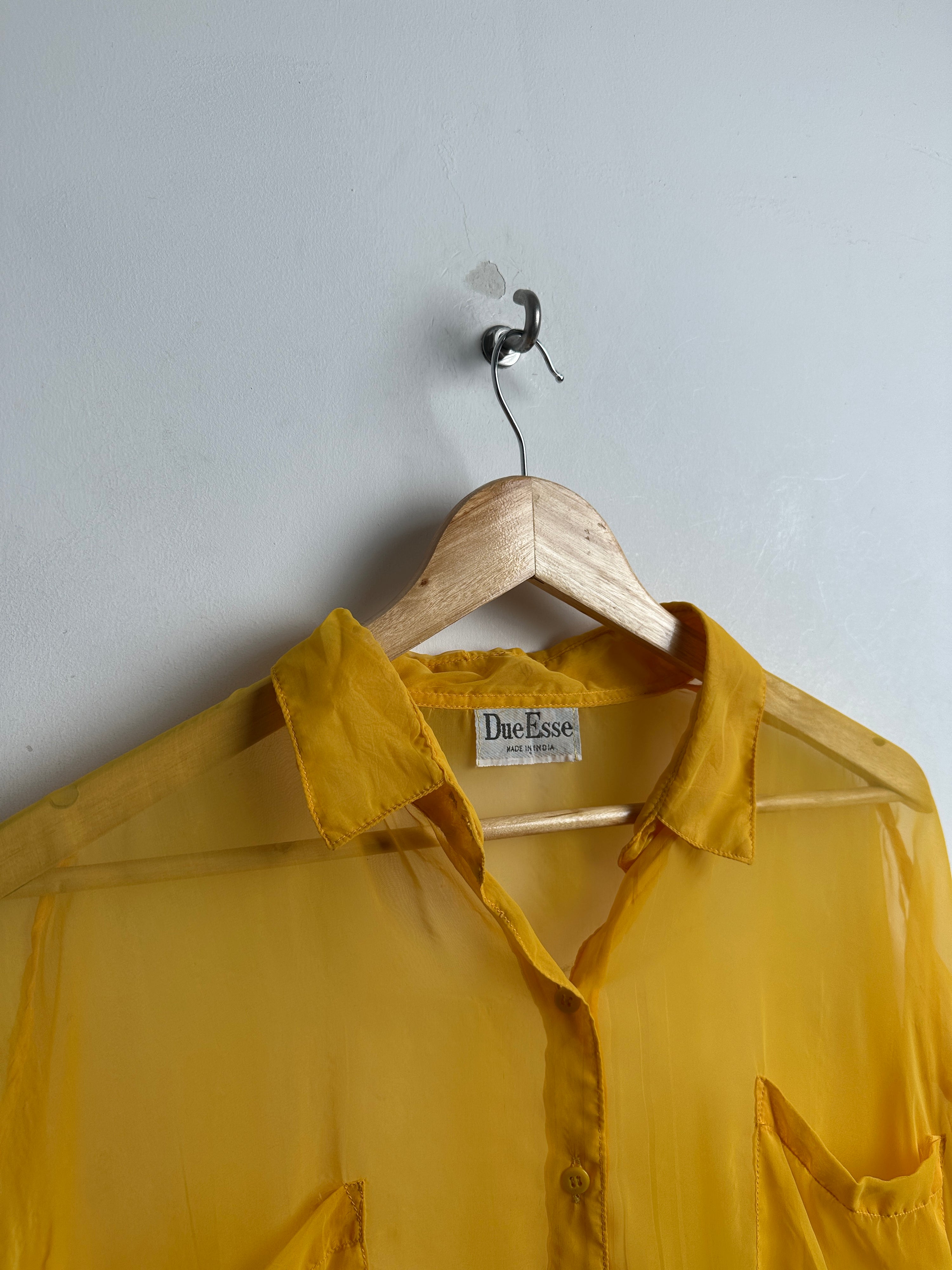 DUE ESSE sheer short sleeved shirt in yellow