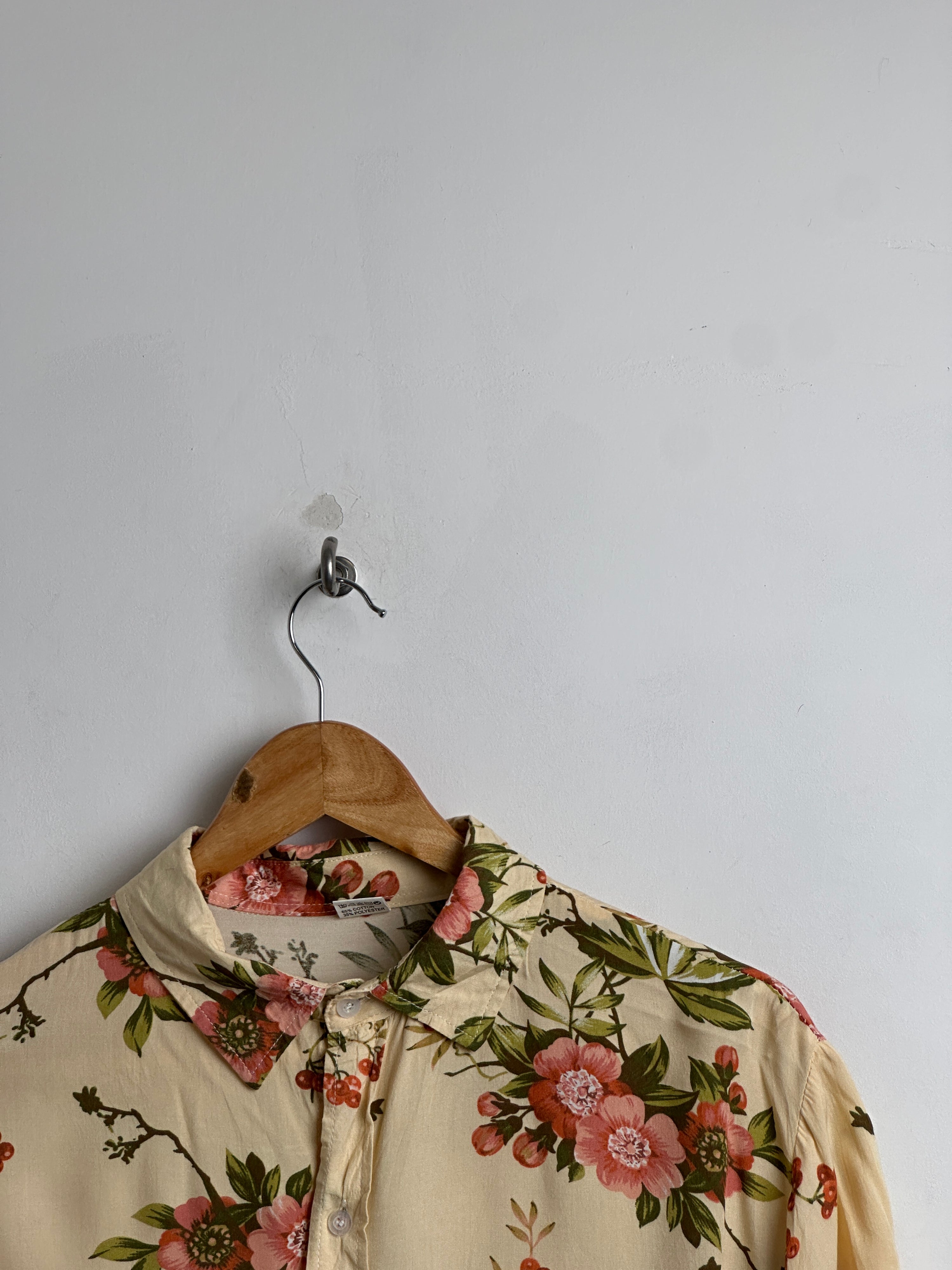 Floral women’s short sleeved shirt