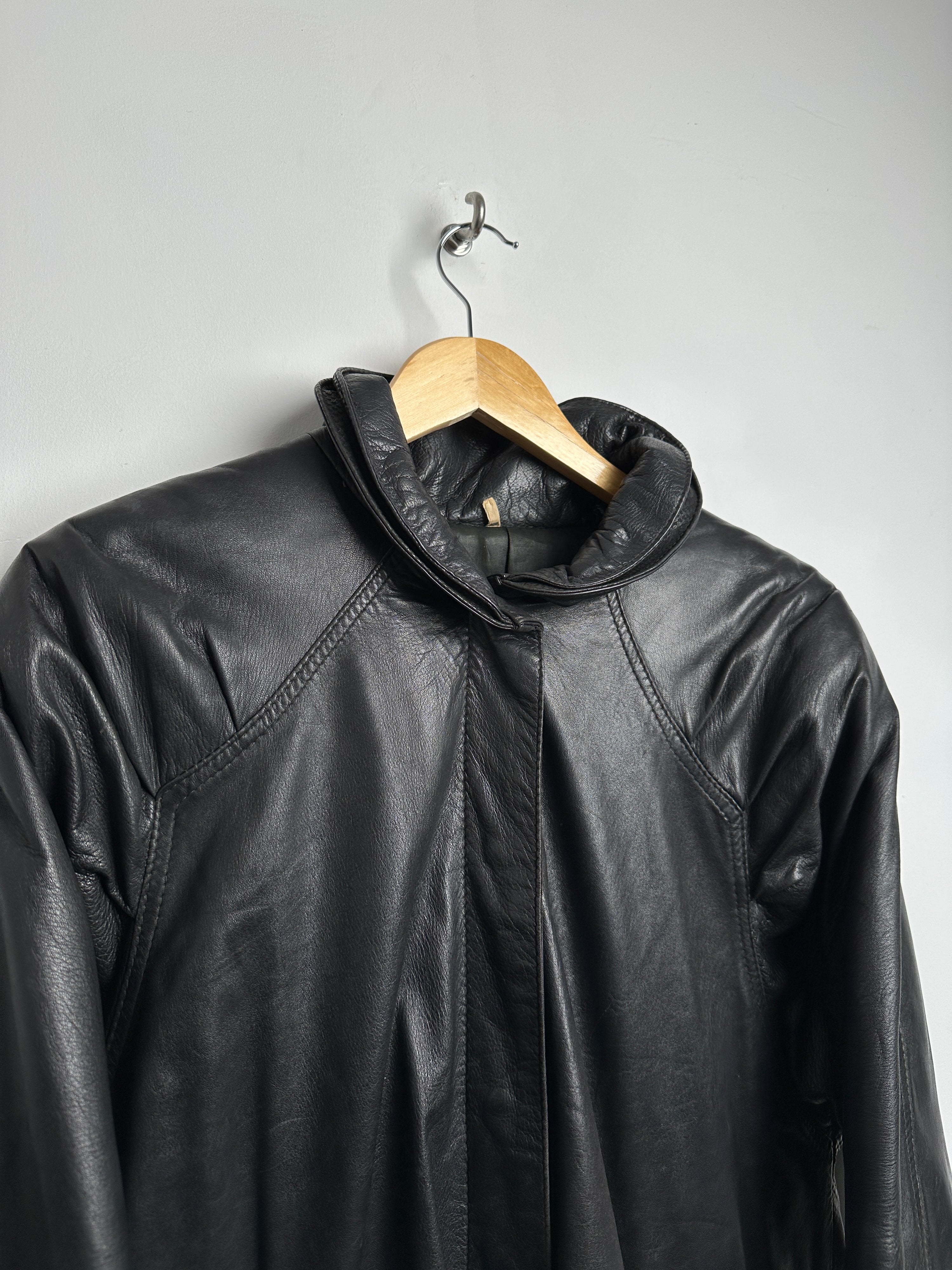 Vintage snap up leather jacket with collar