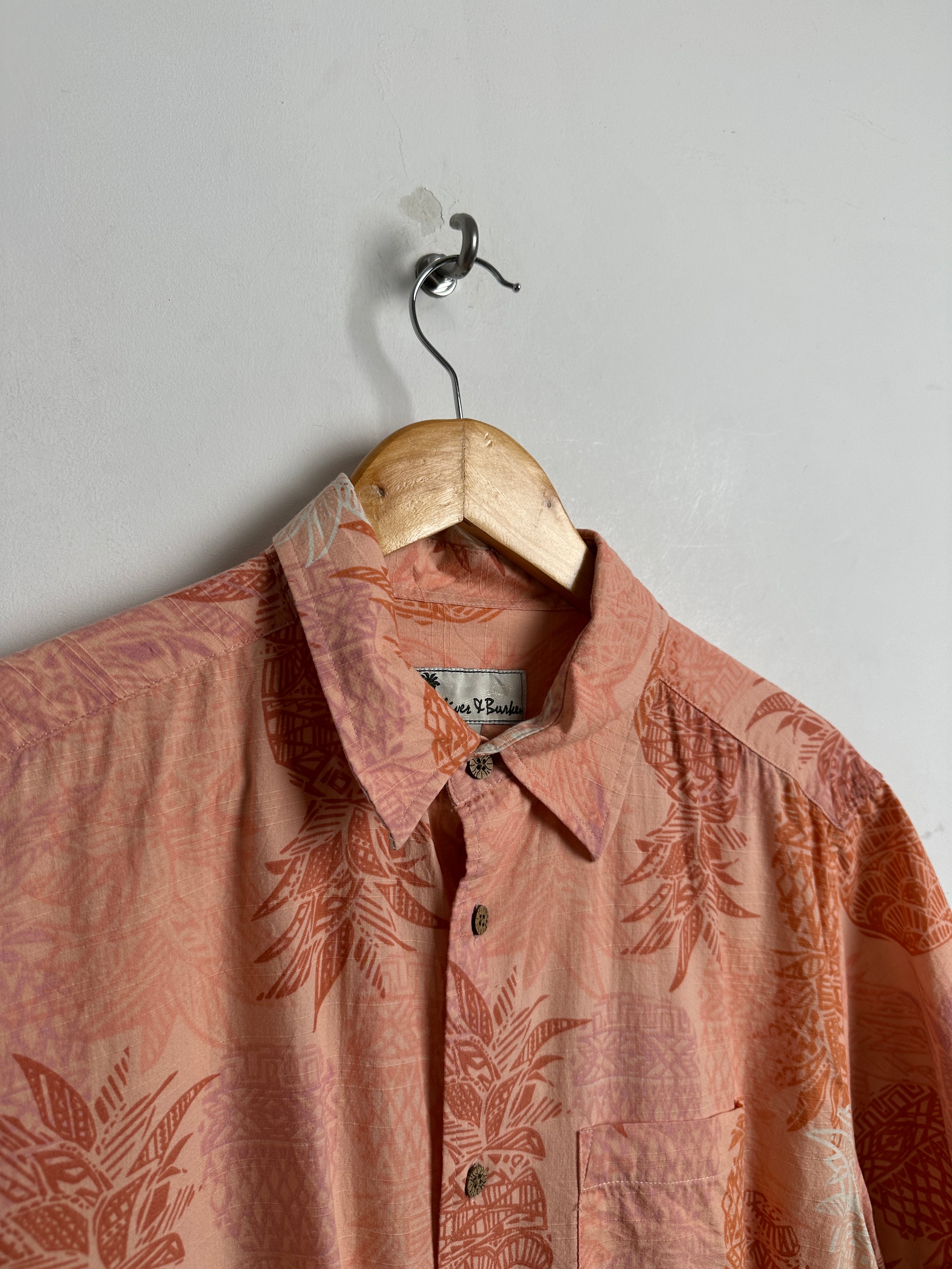 OLIVER&BURKE Pineapple themed Shirt