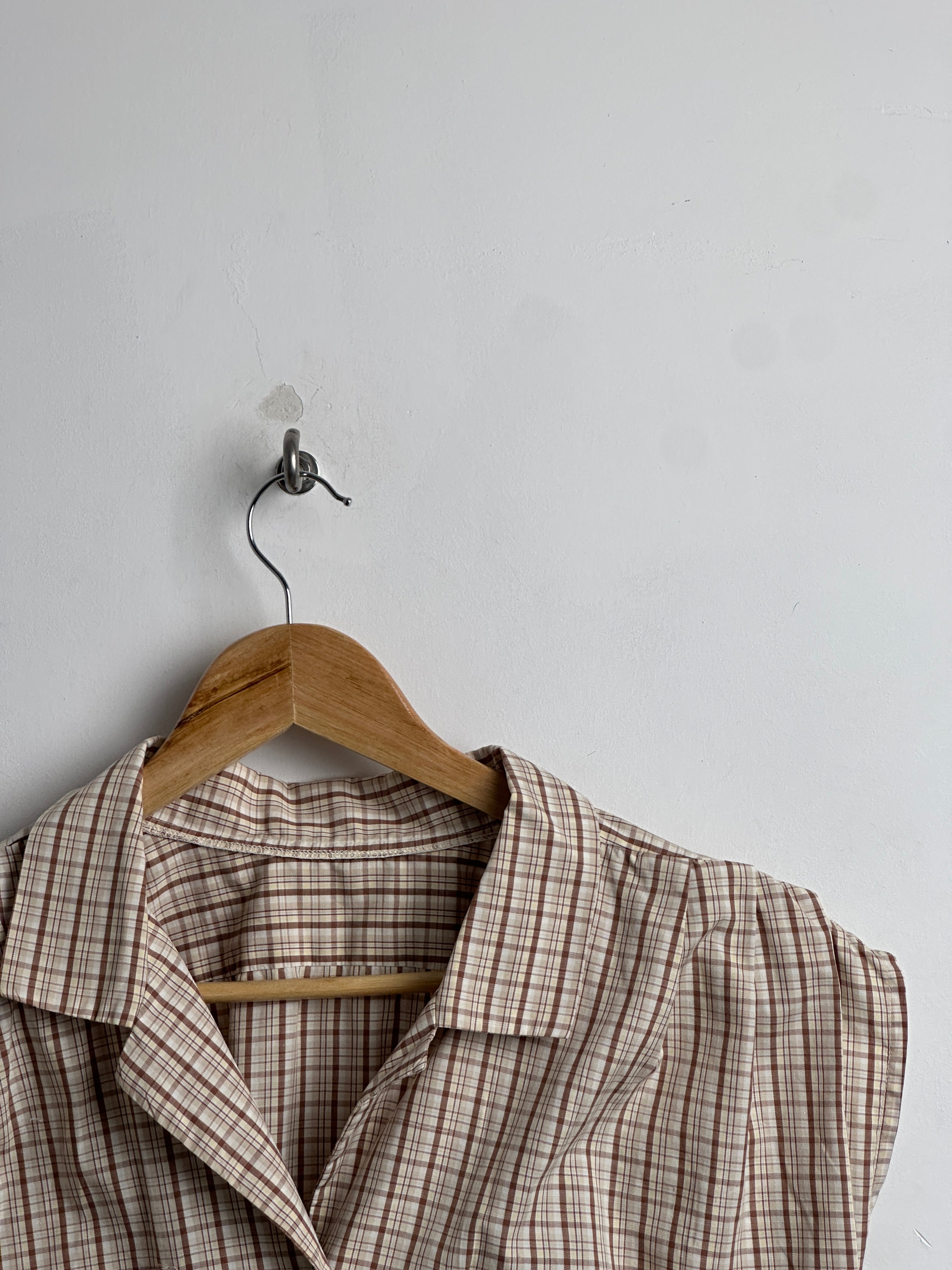 VINTAGE women’s sleeveless shirt plaid