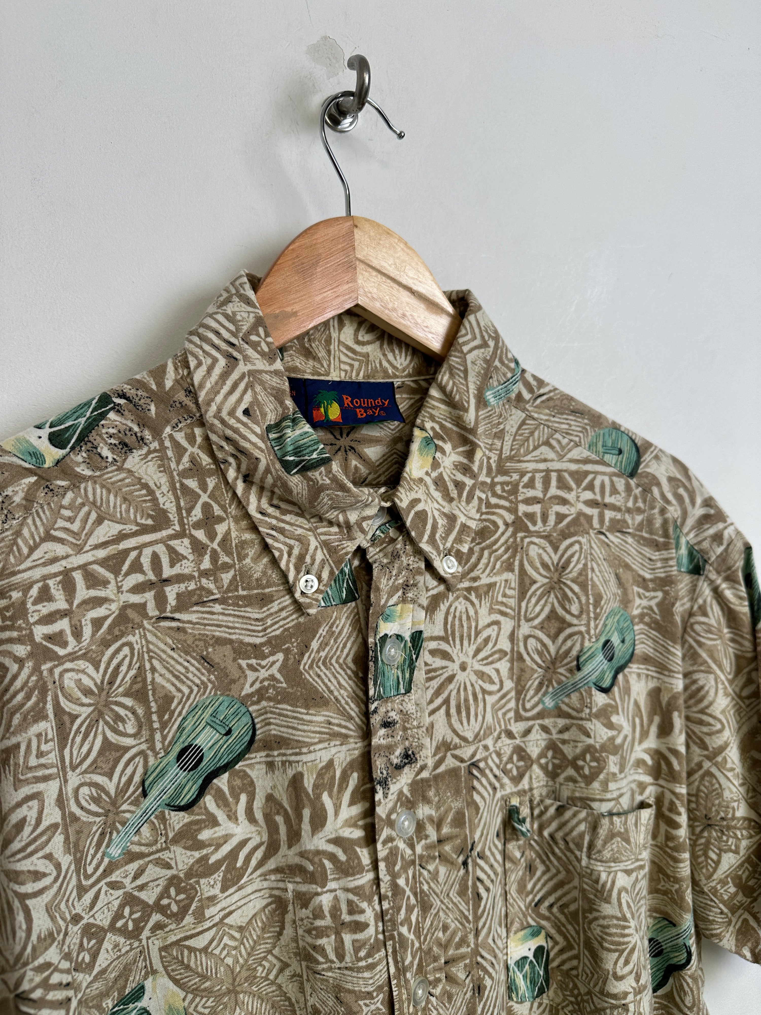 ROUNDY BAY Classic Shirt