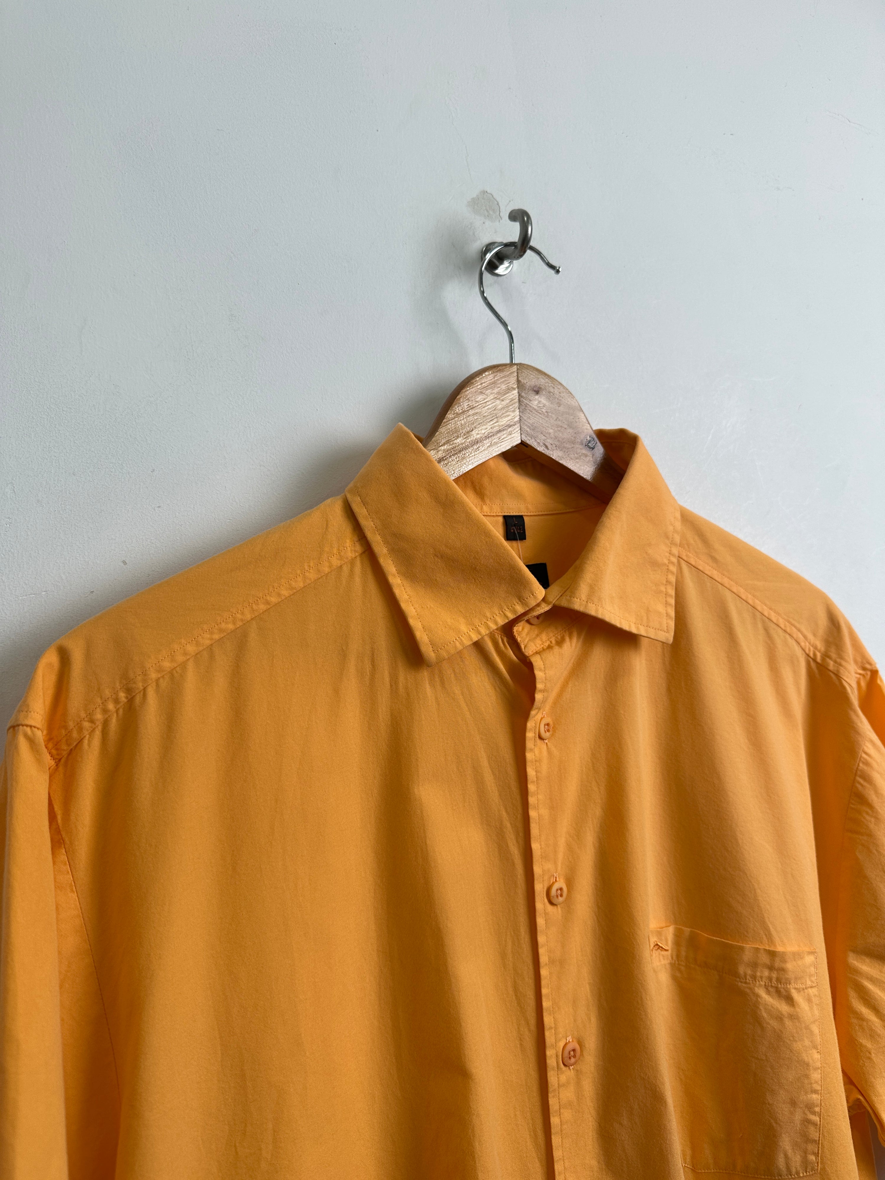 MCKAY short-sleeve shirt in light orange