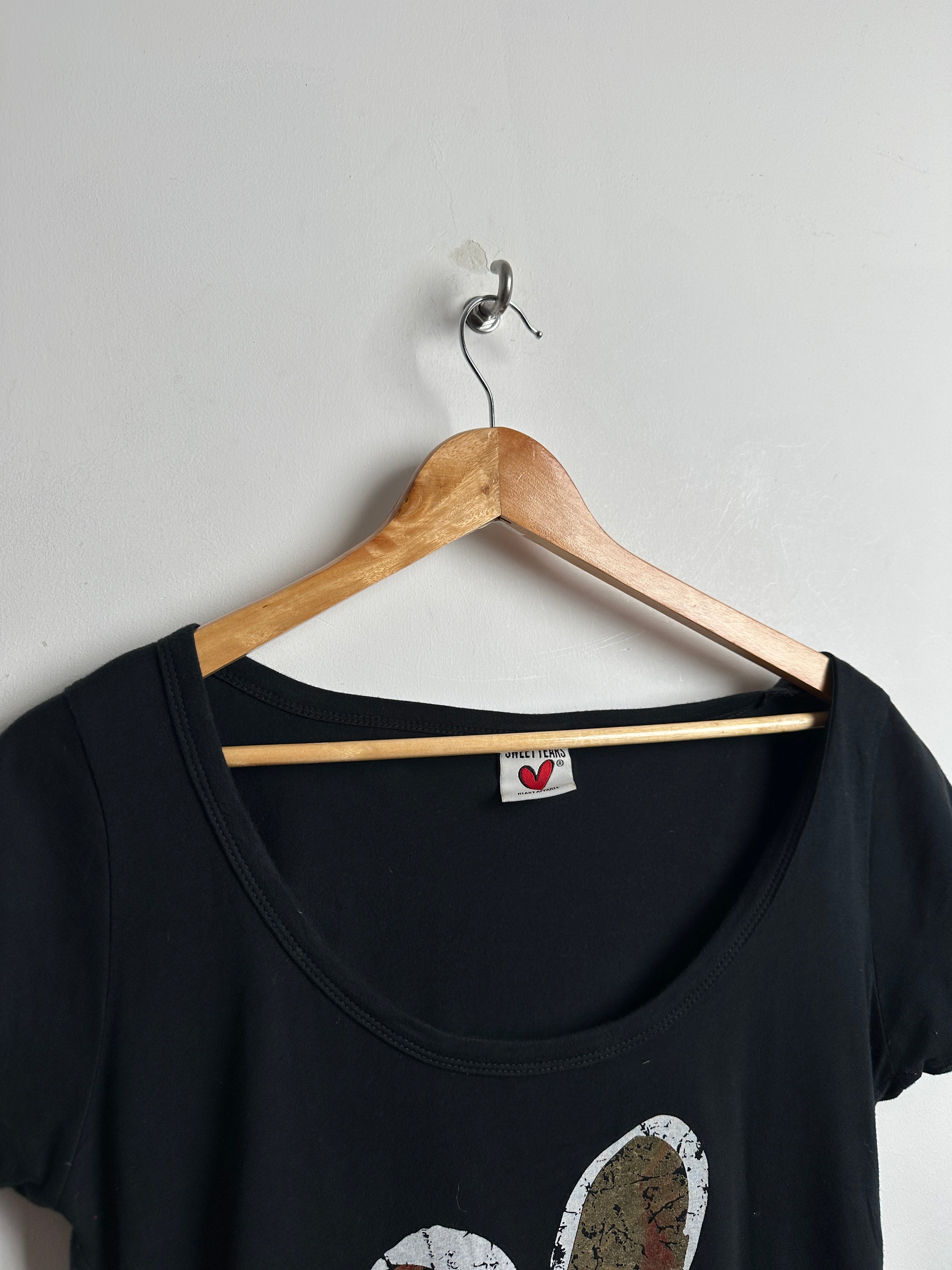 SWEET YEARS Black Short Sleeve