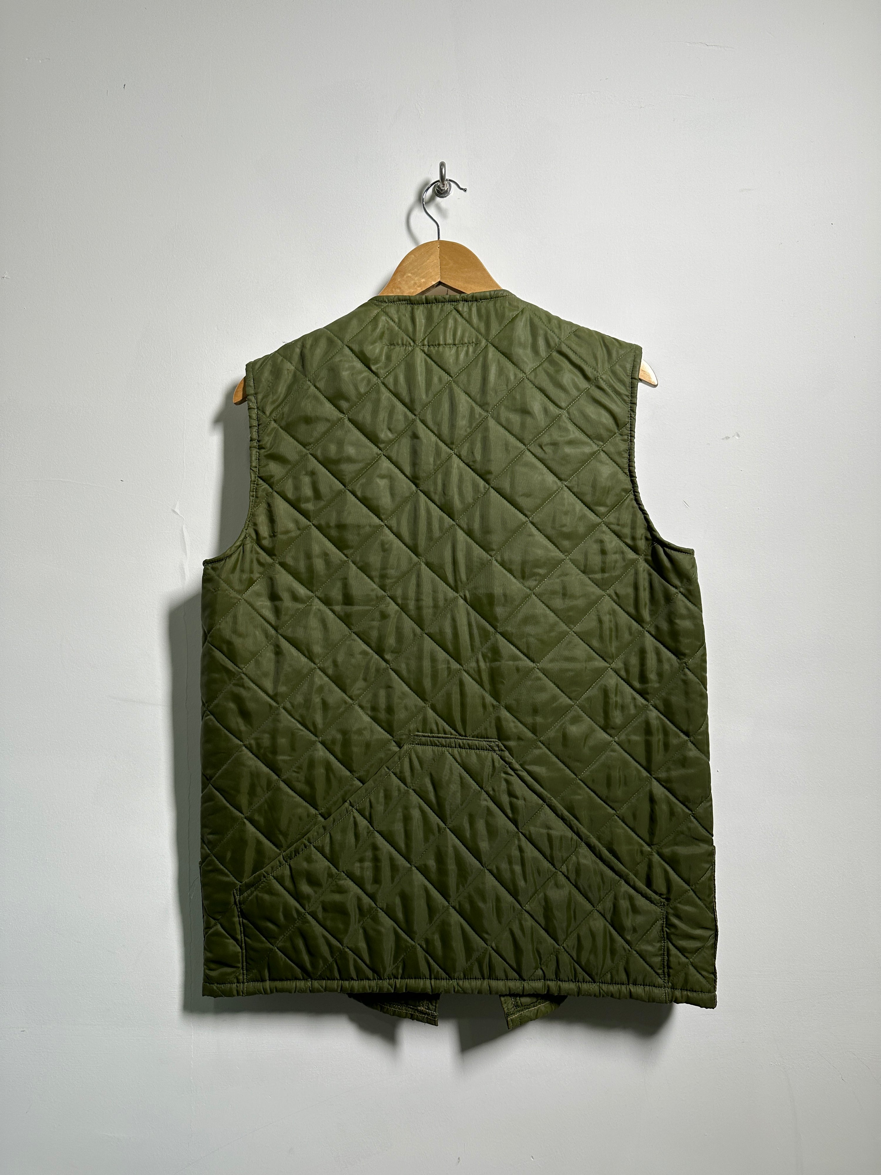 BARBOUR Fishing gilet in green