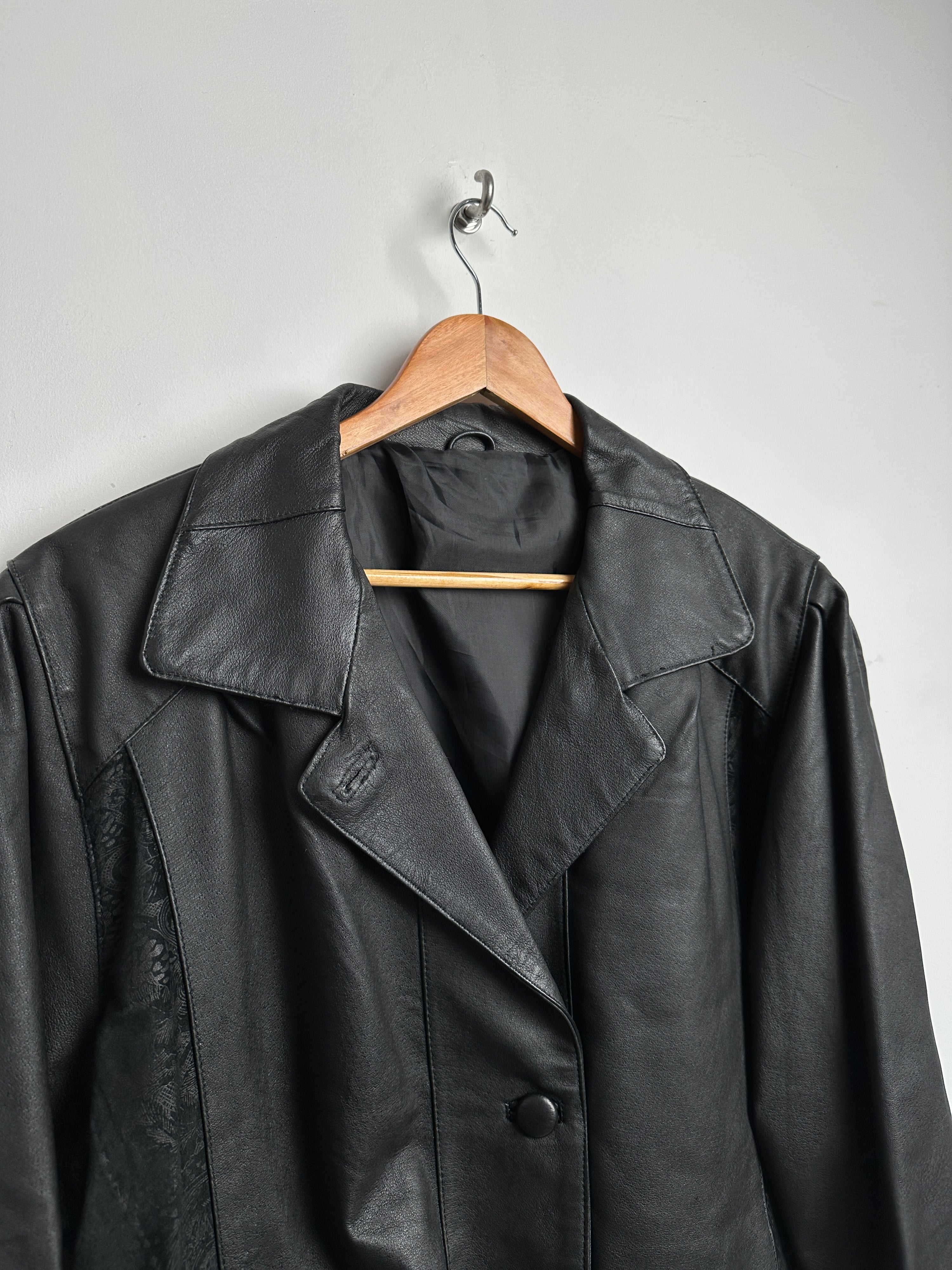 Vintage long leather jacket with buttons and side design