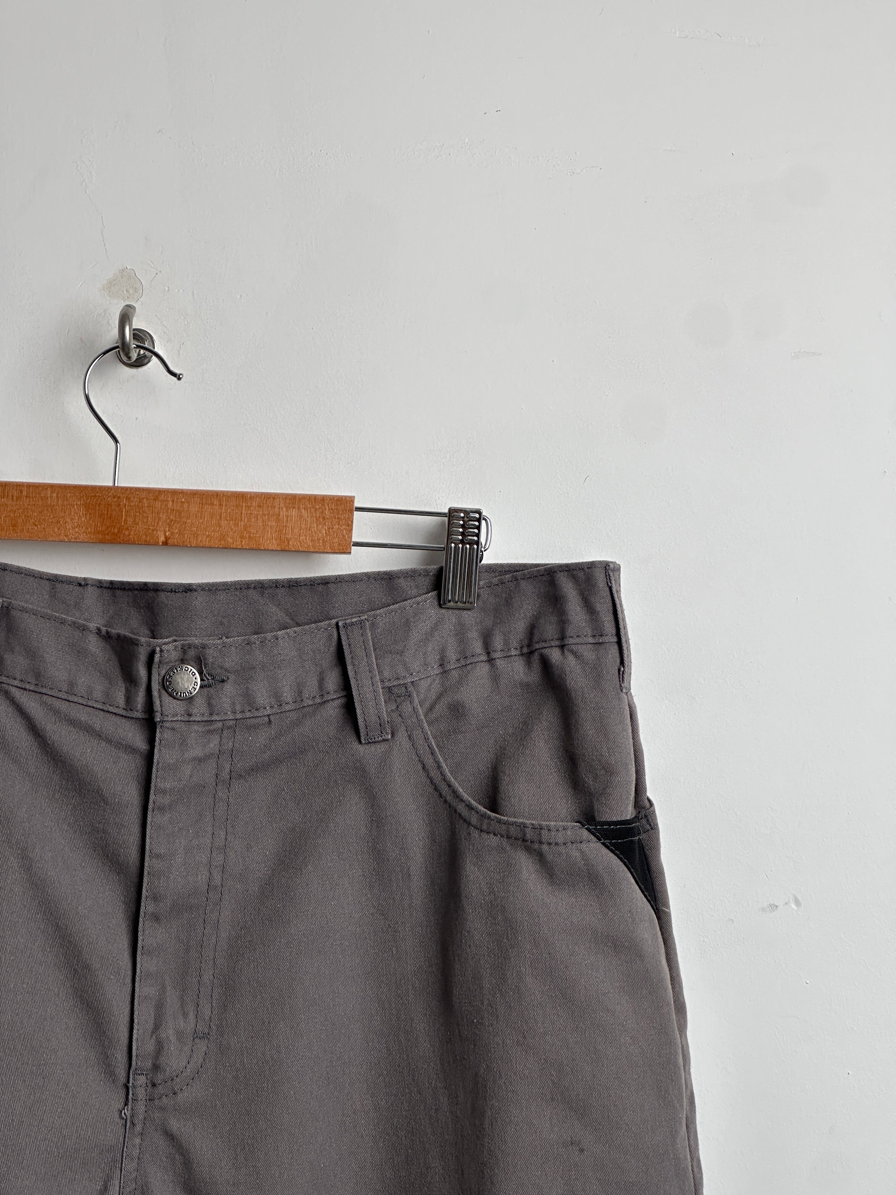 DICKIES jorts in grey