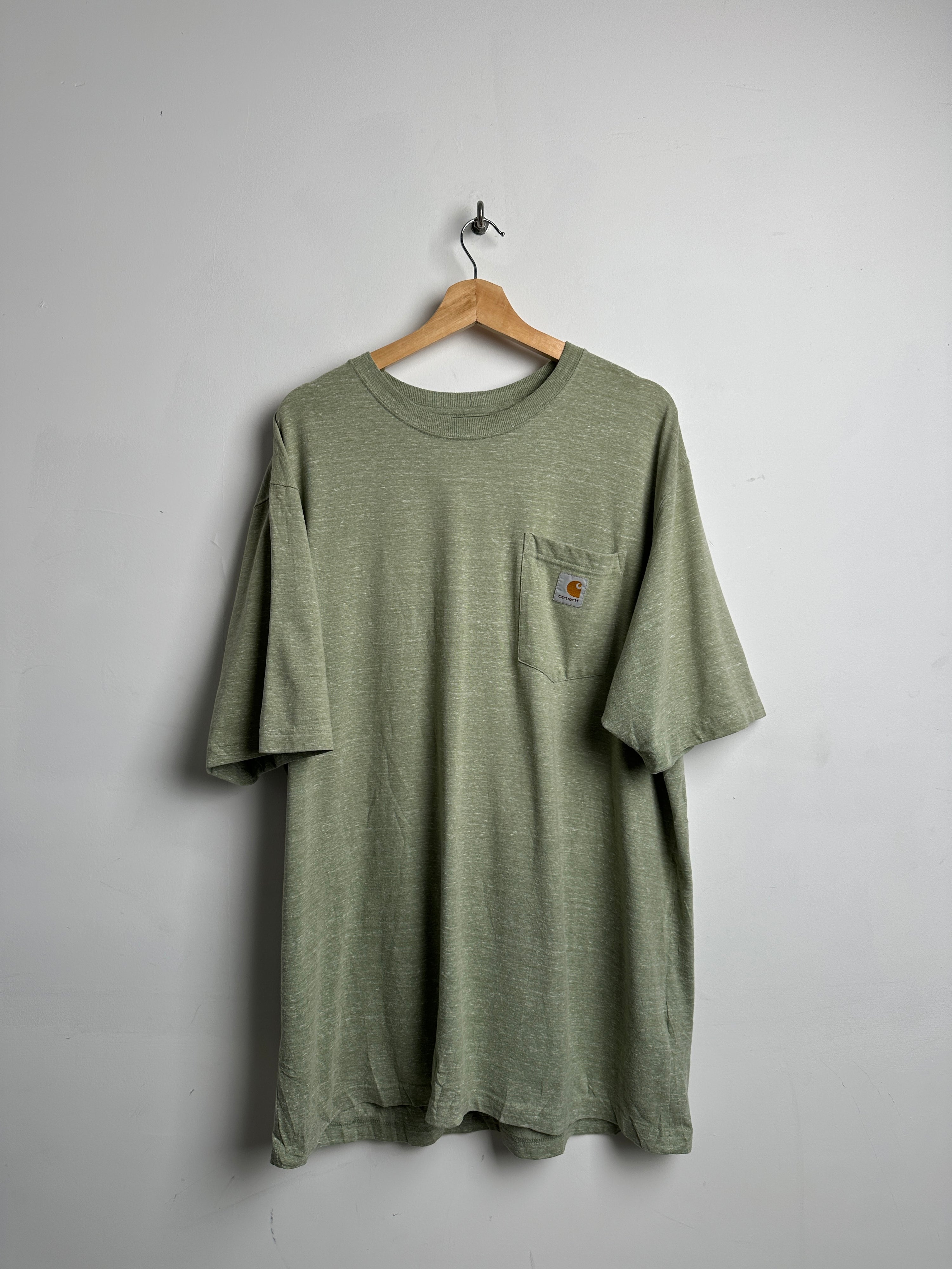 Carhartt light green tee - thrift.mt