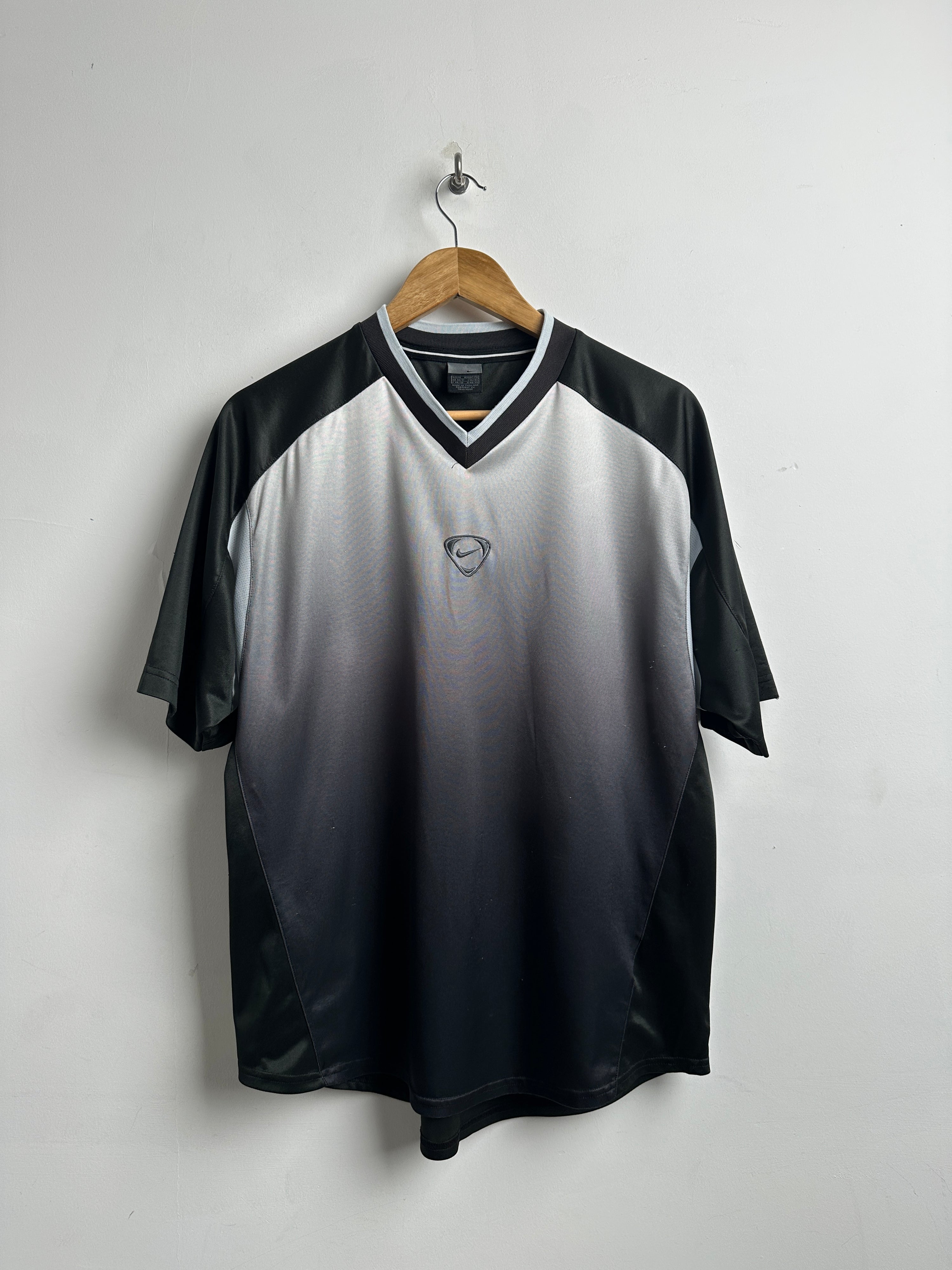 NIKE sports tee ombre