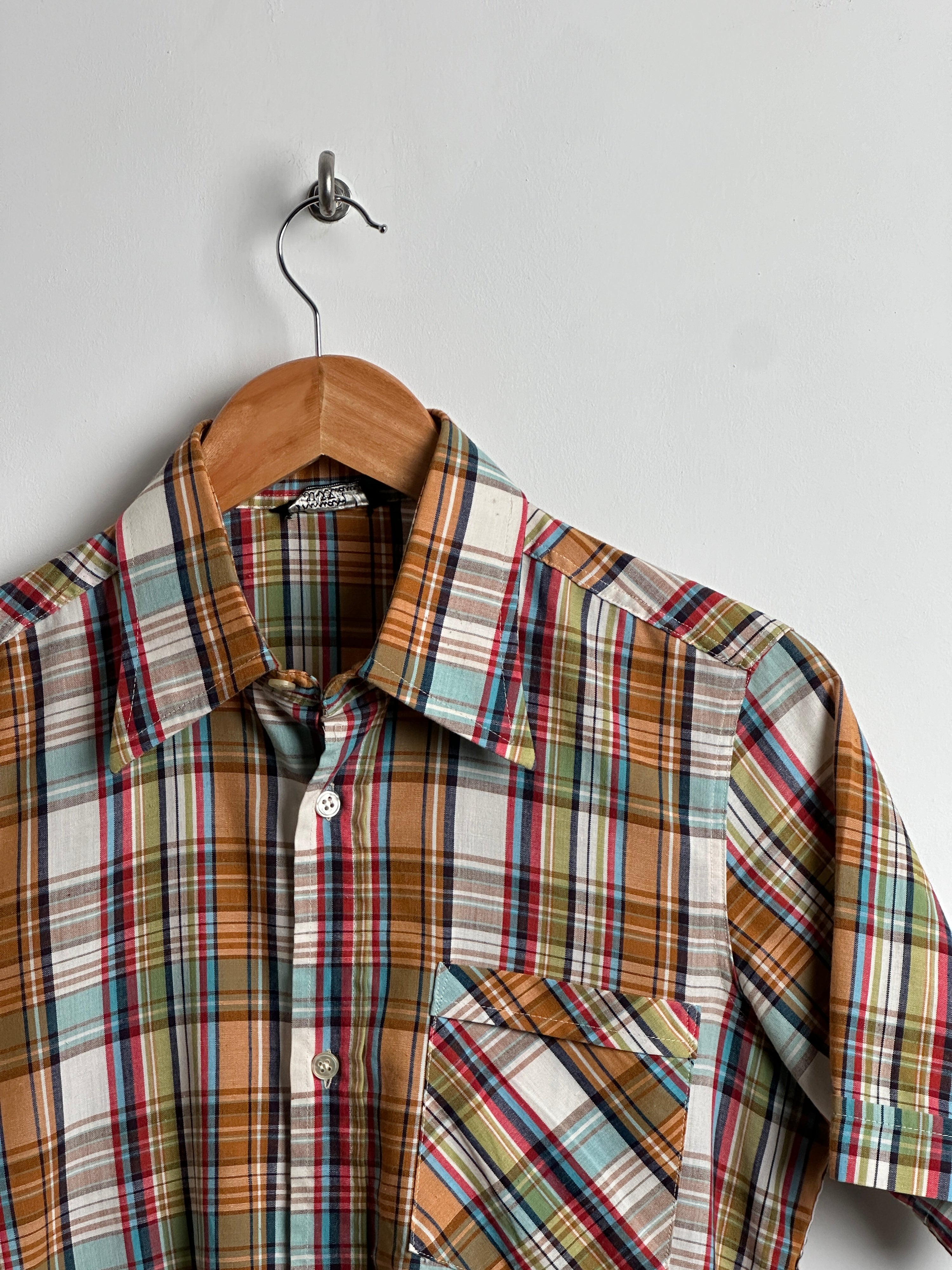 Vintage short checked sleeve shirt - thrift.mt