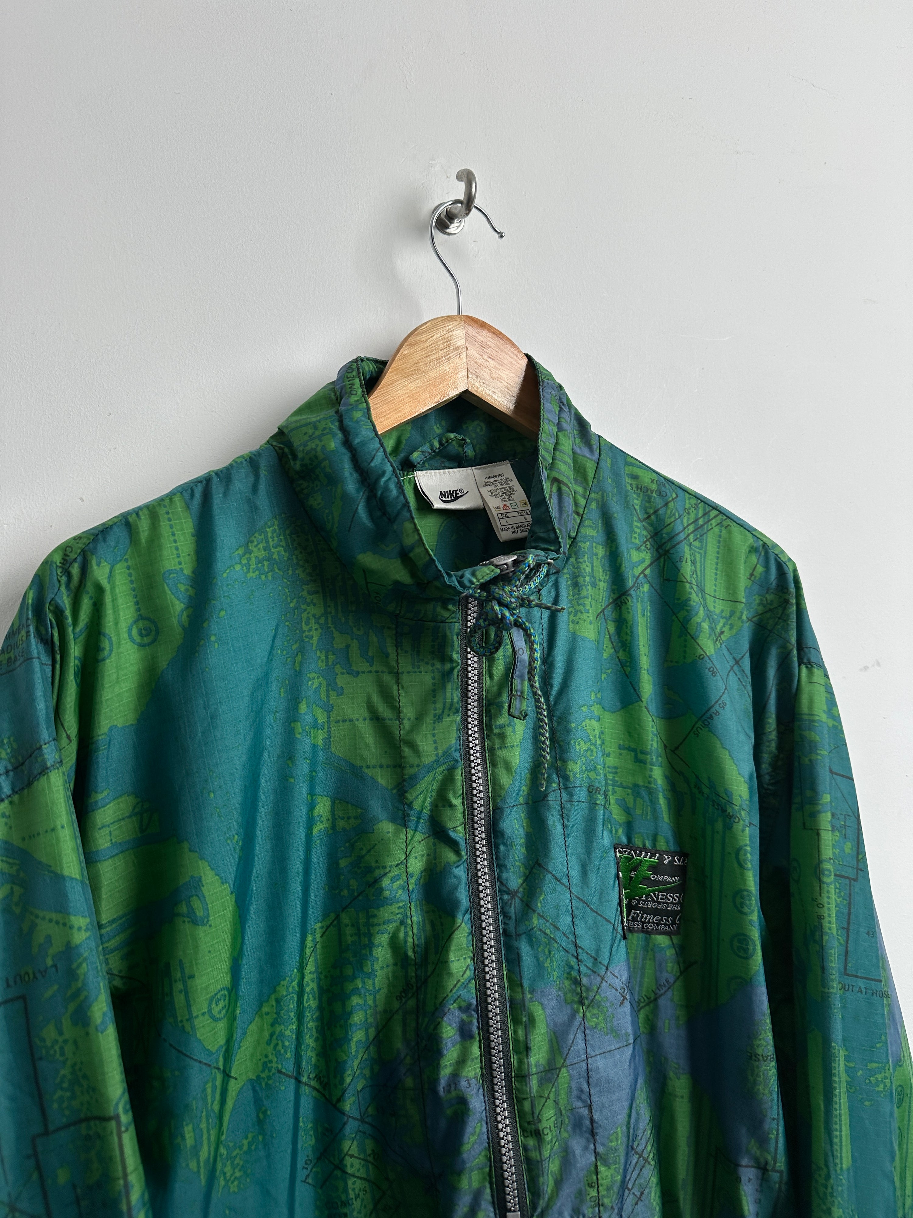 Nike windbreaker in green