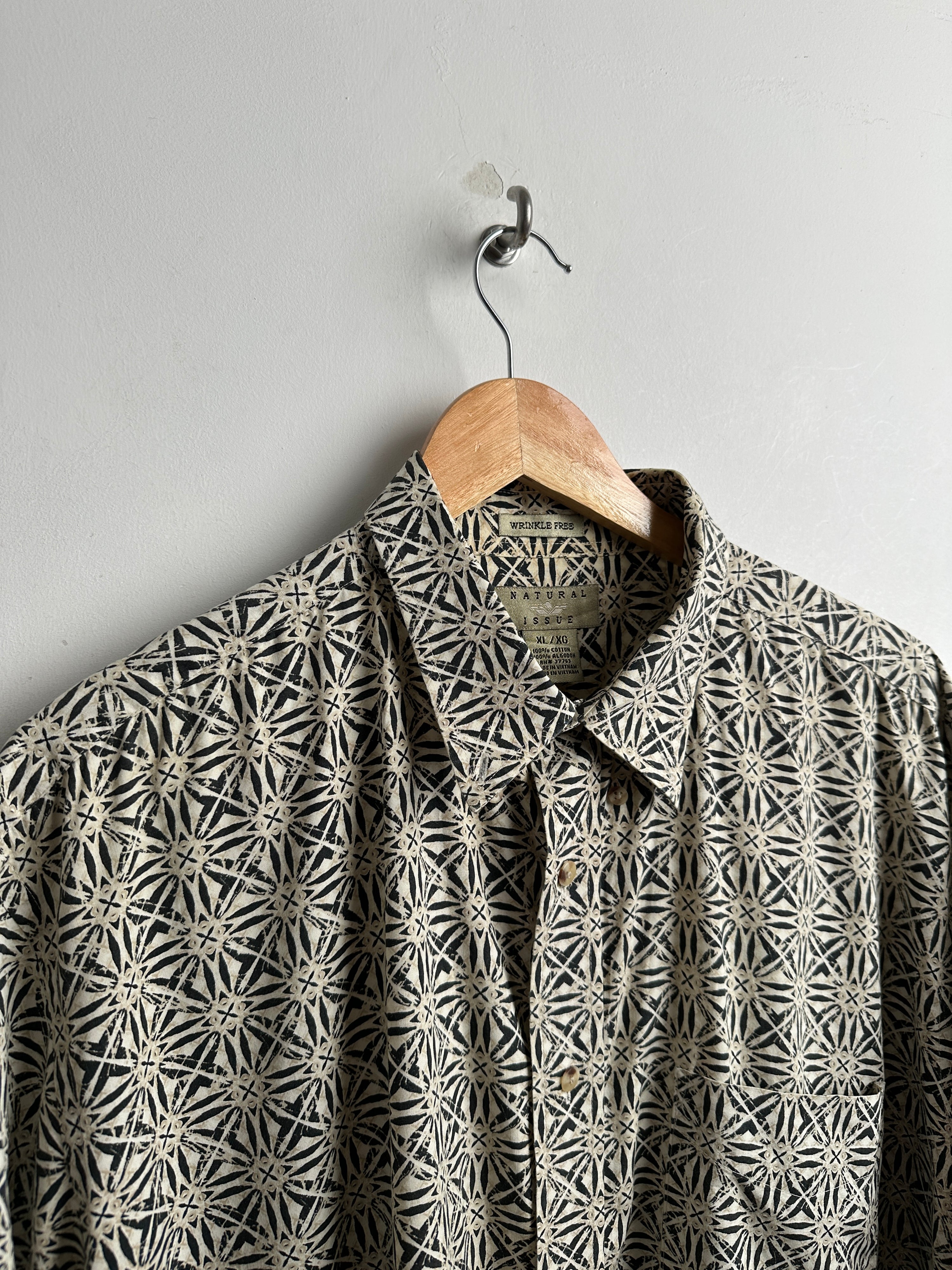 NATURAL ISSUE cotton shirt sleeved shirt