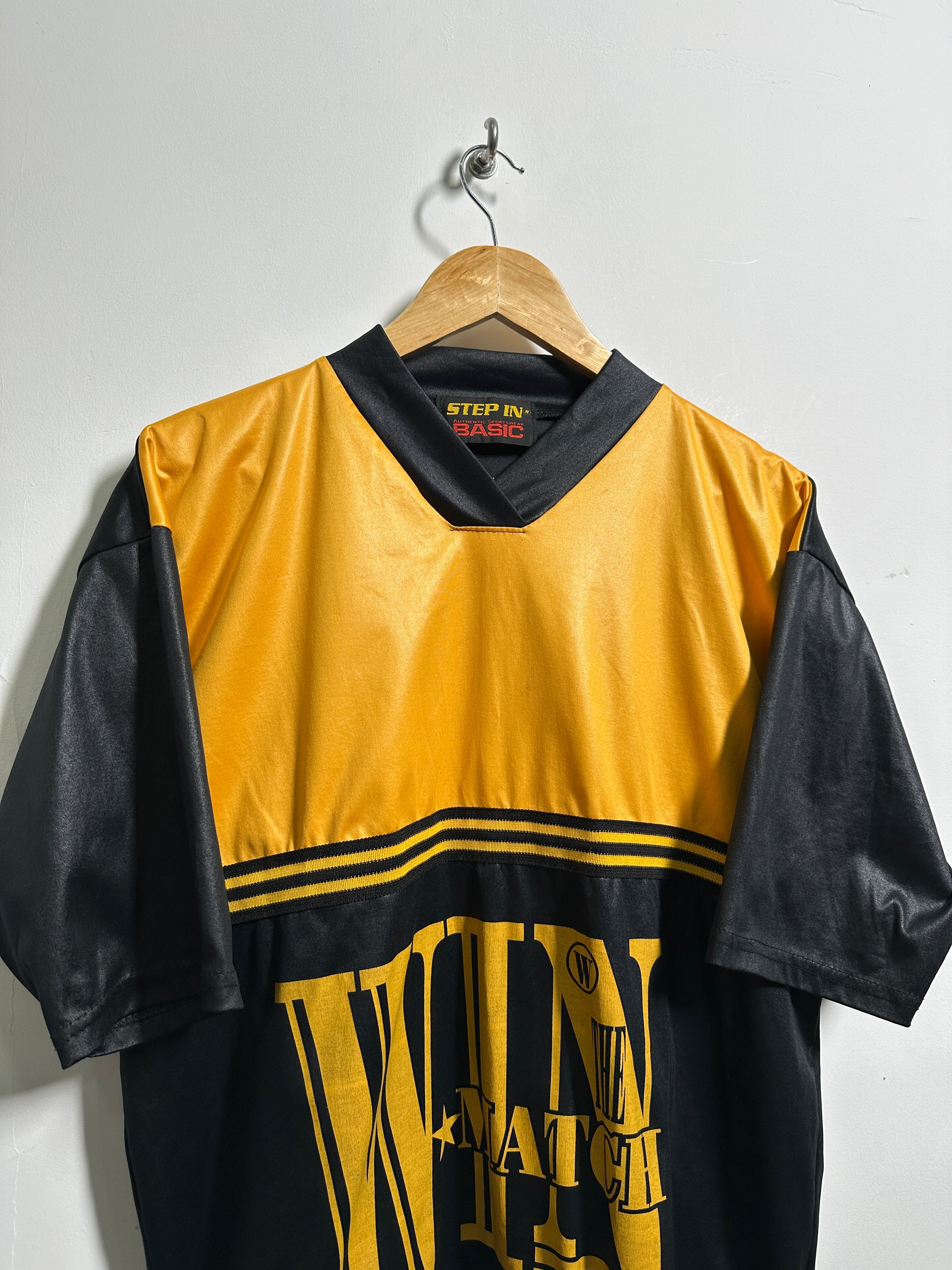 Vintage v-neck tee in black and yellow