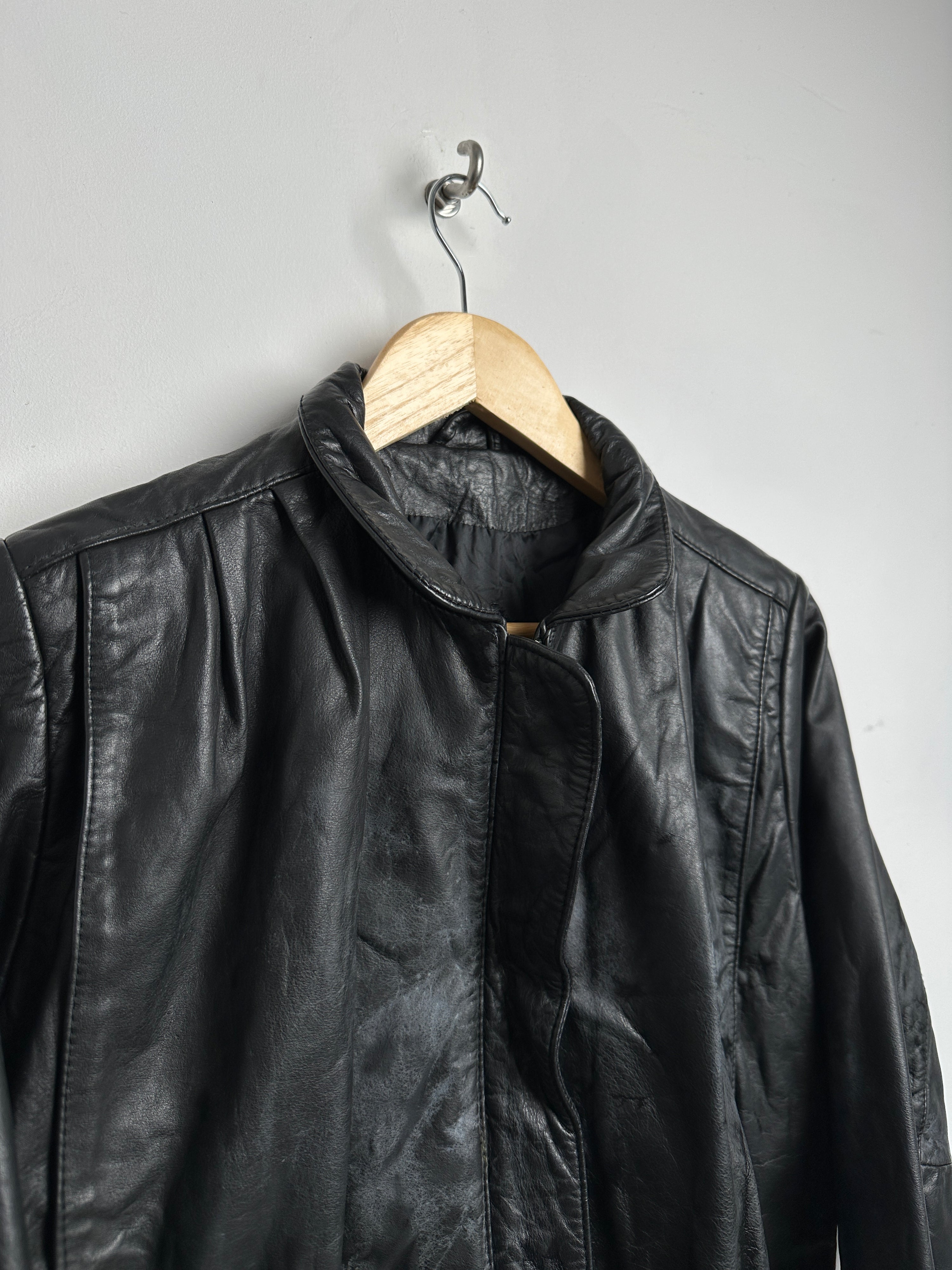 the tannery zip up leather jacket with collar