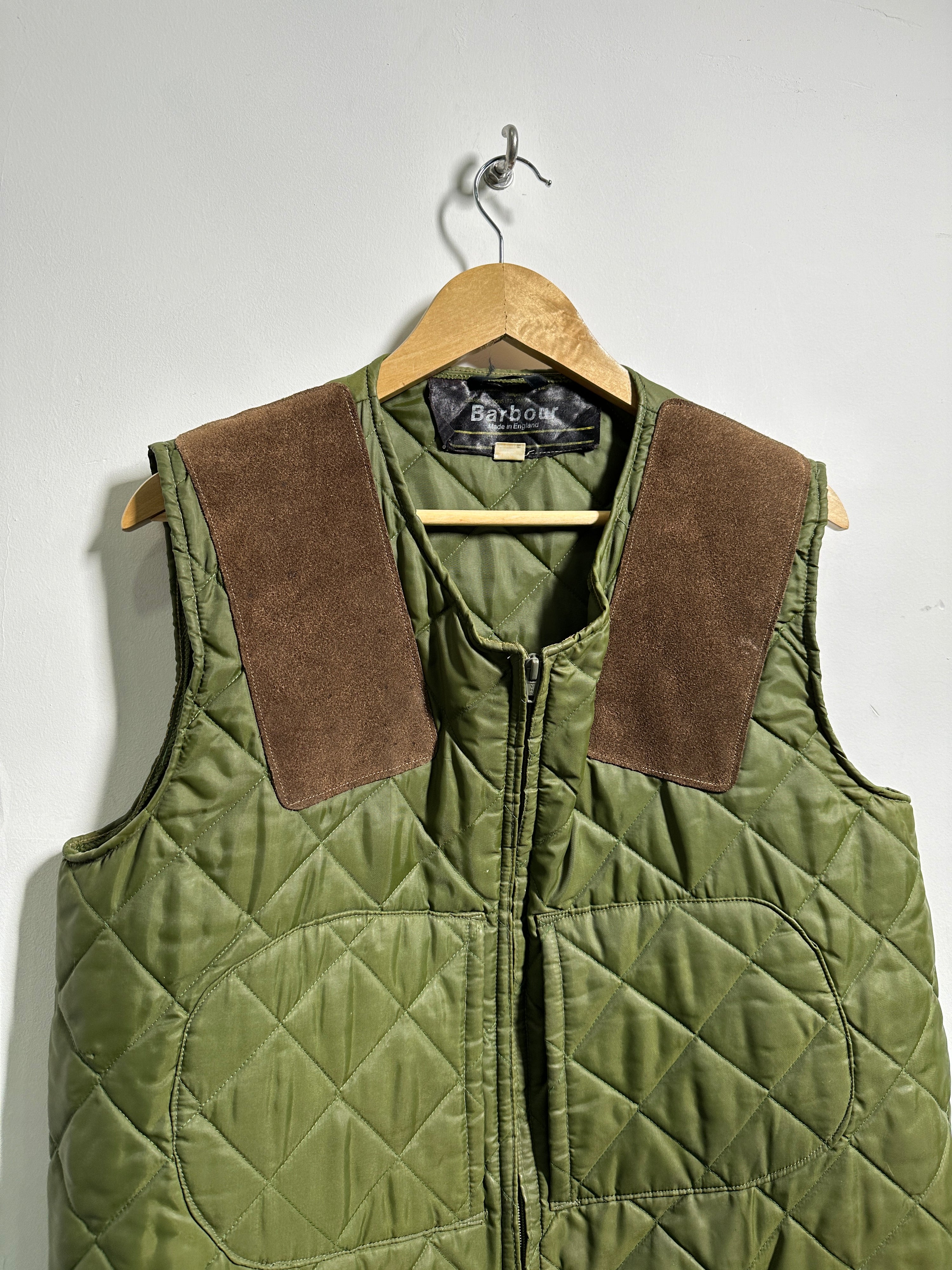 BARBOUR Fishing gilet in green