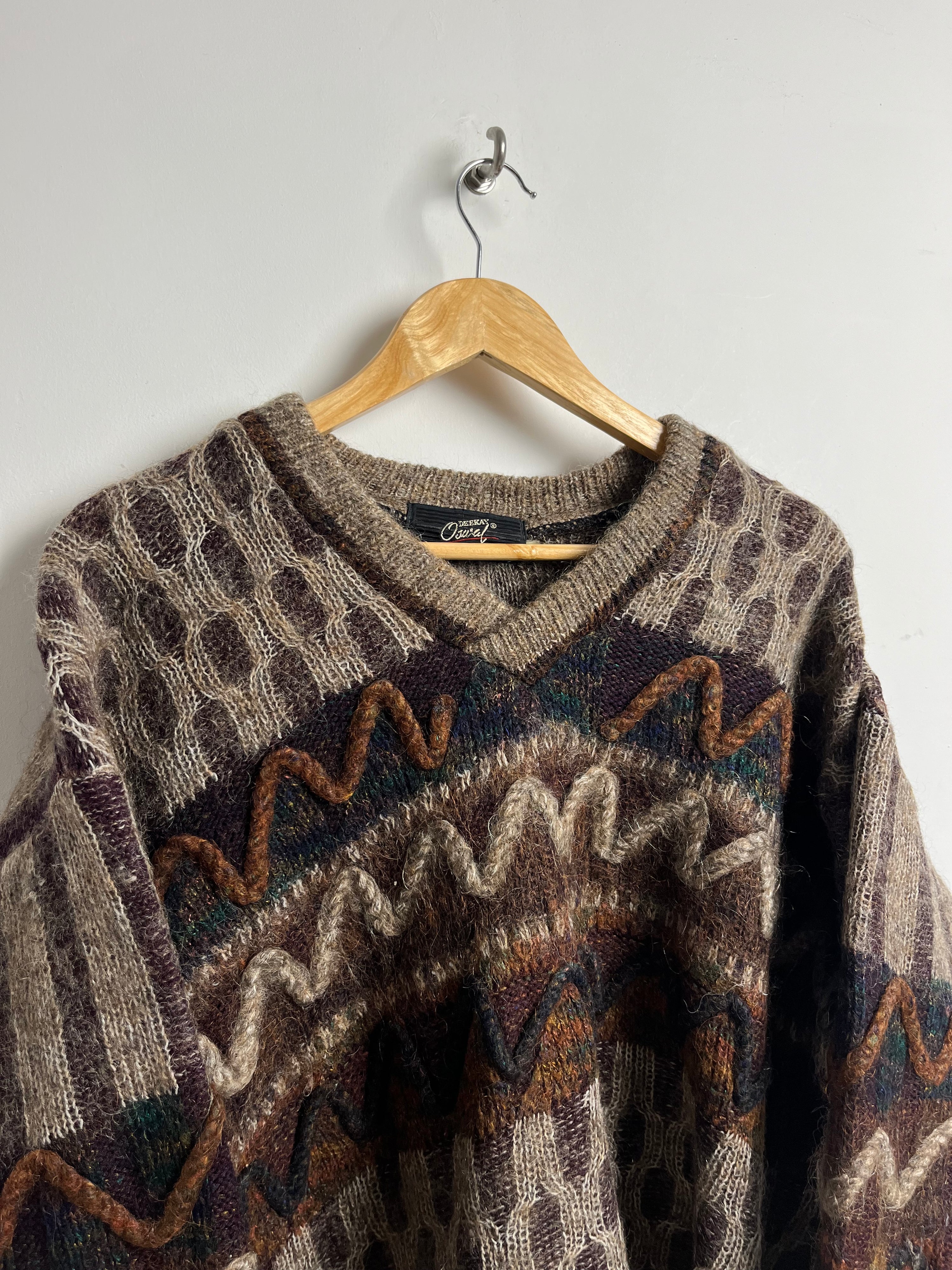 Wool knit patterned brown sweater