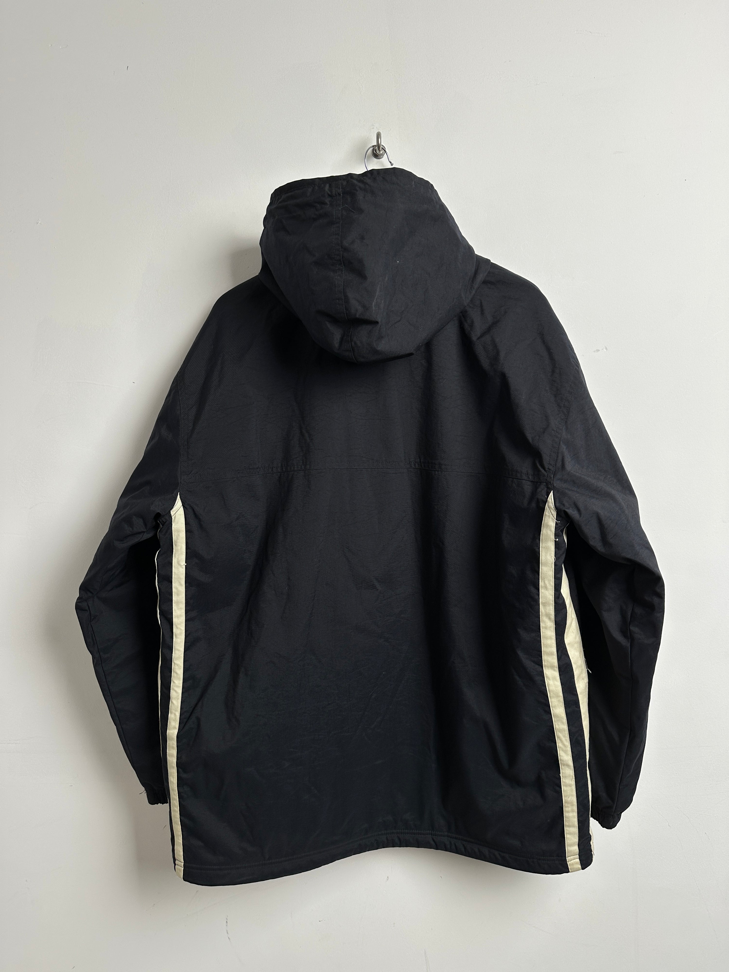 NIKE #978-952 thick winter jacket in black