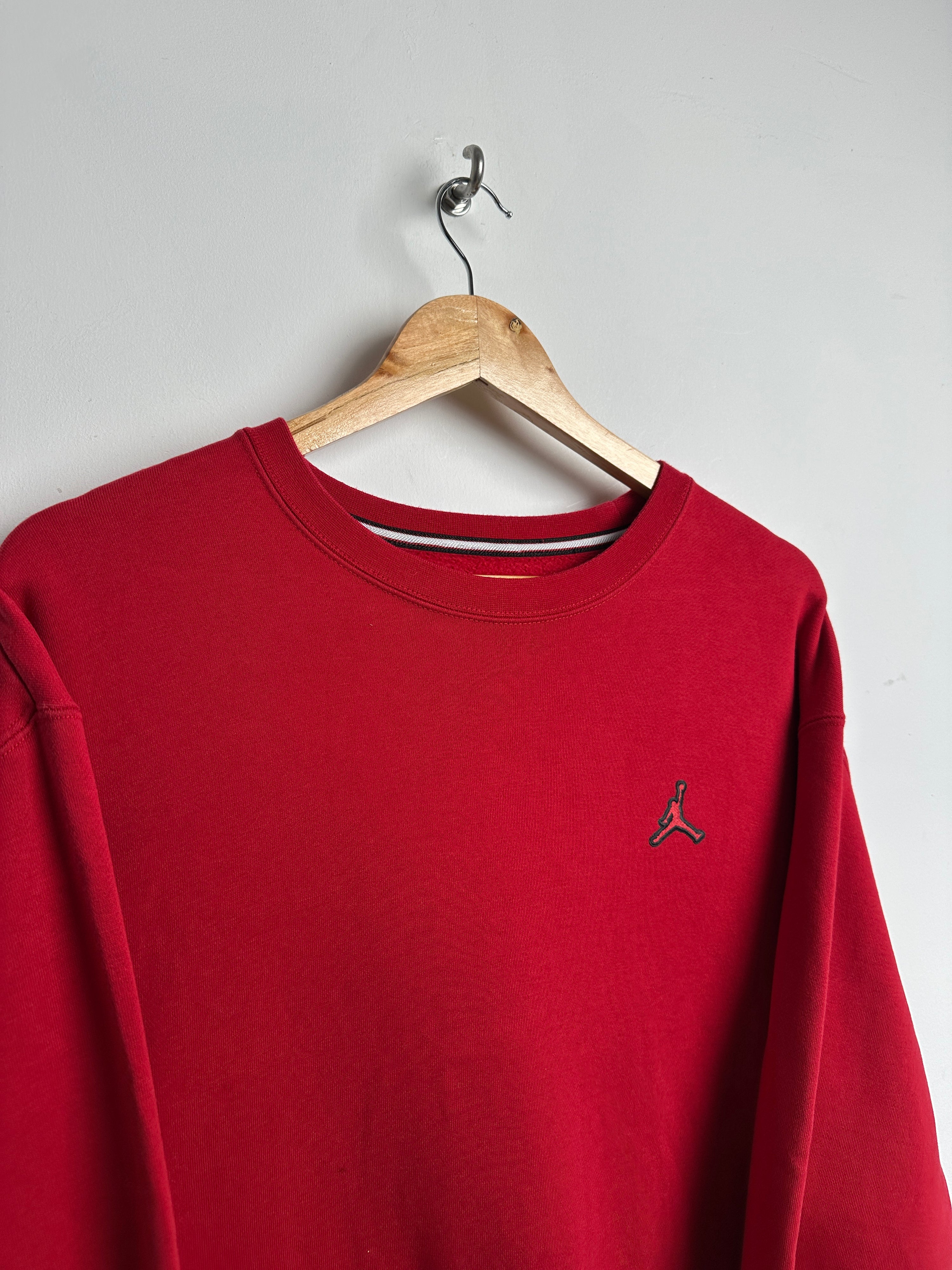 AIR JORDAN red crewneck