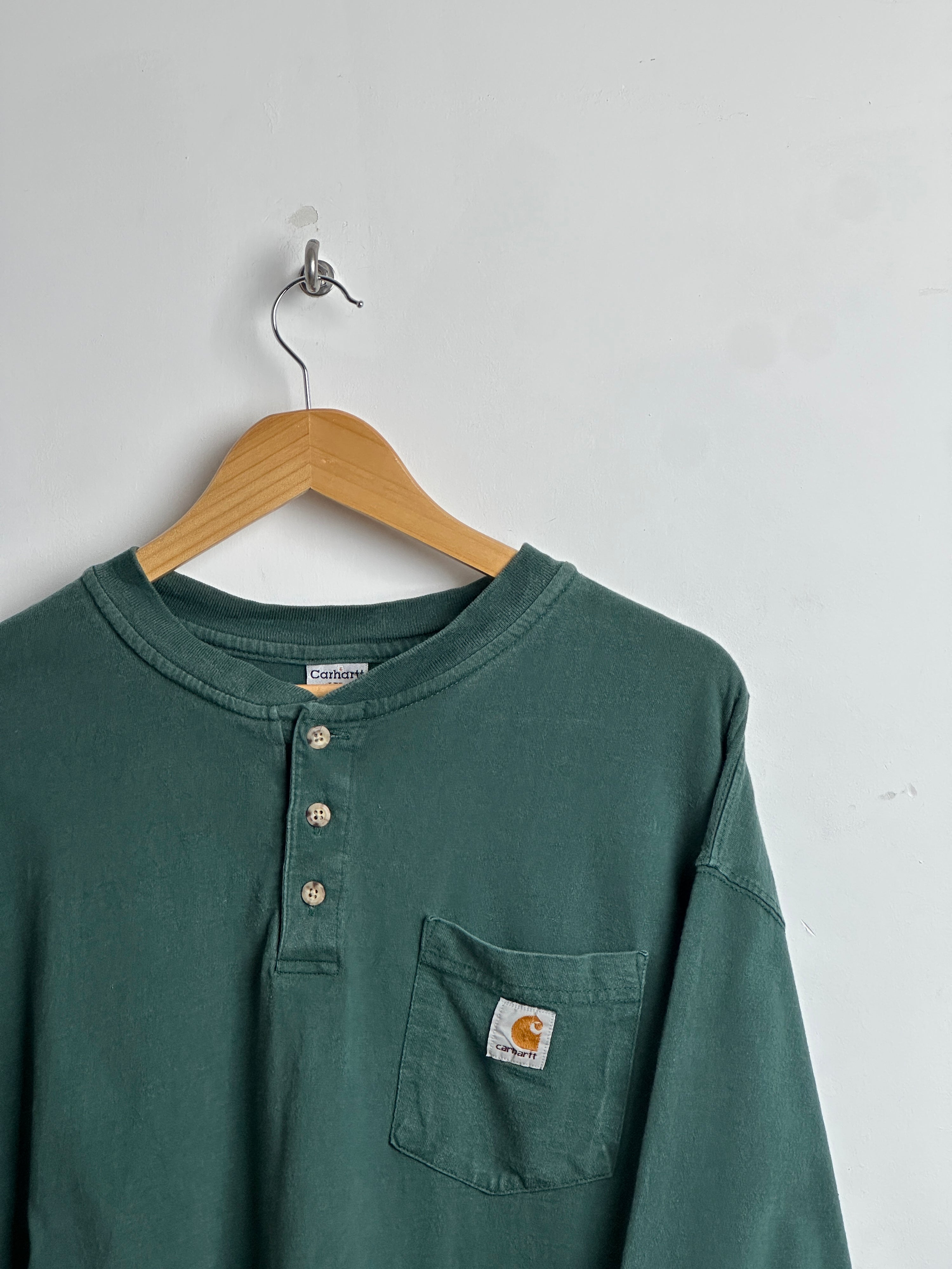 CARHARTT LONG SLEEVE SHIRT IN GREEN